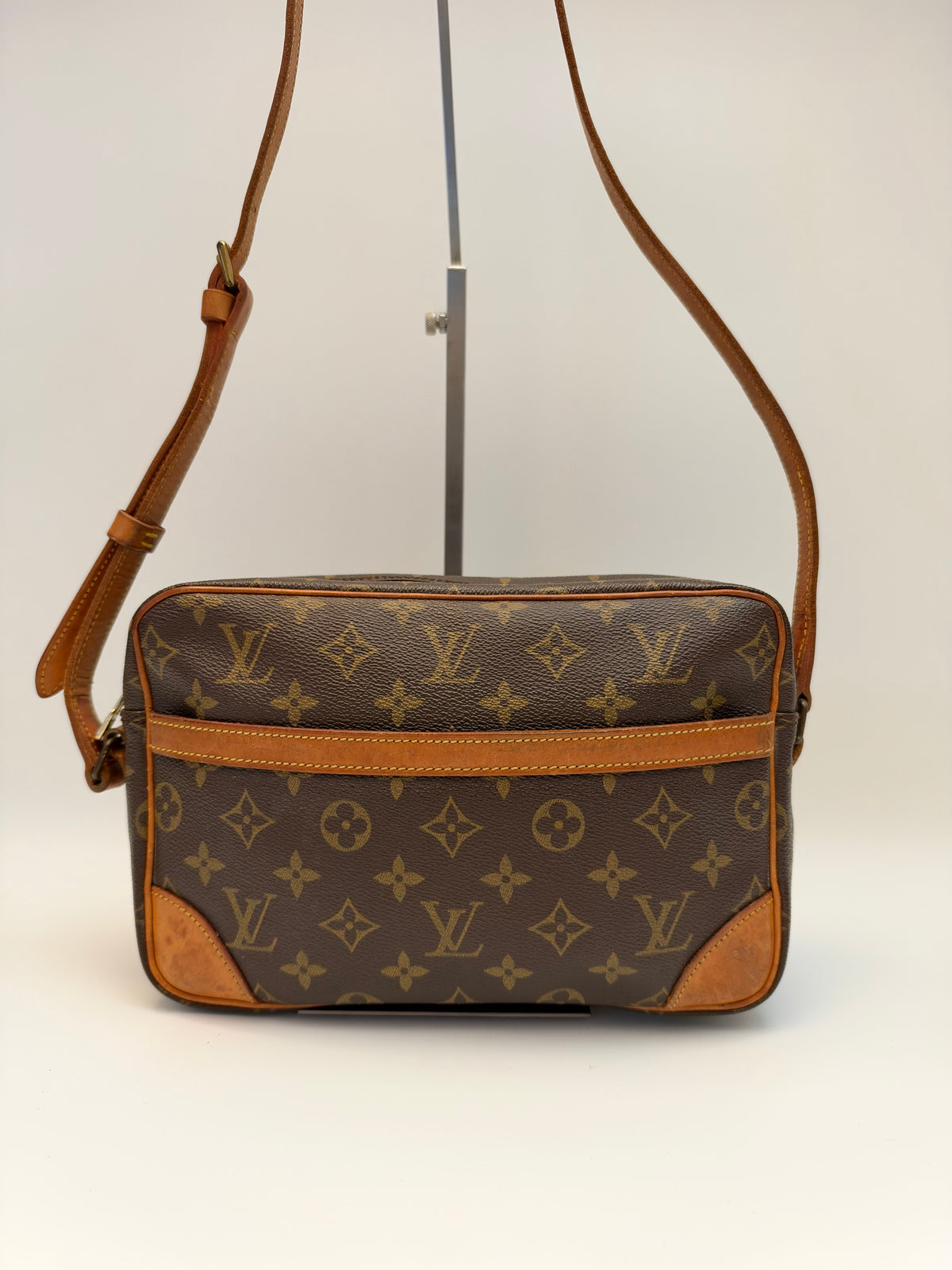 Louis Vuitton Trocadéro 27