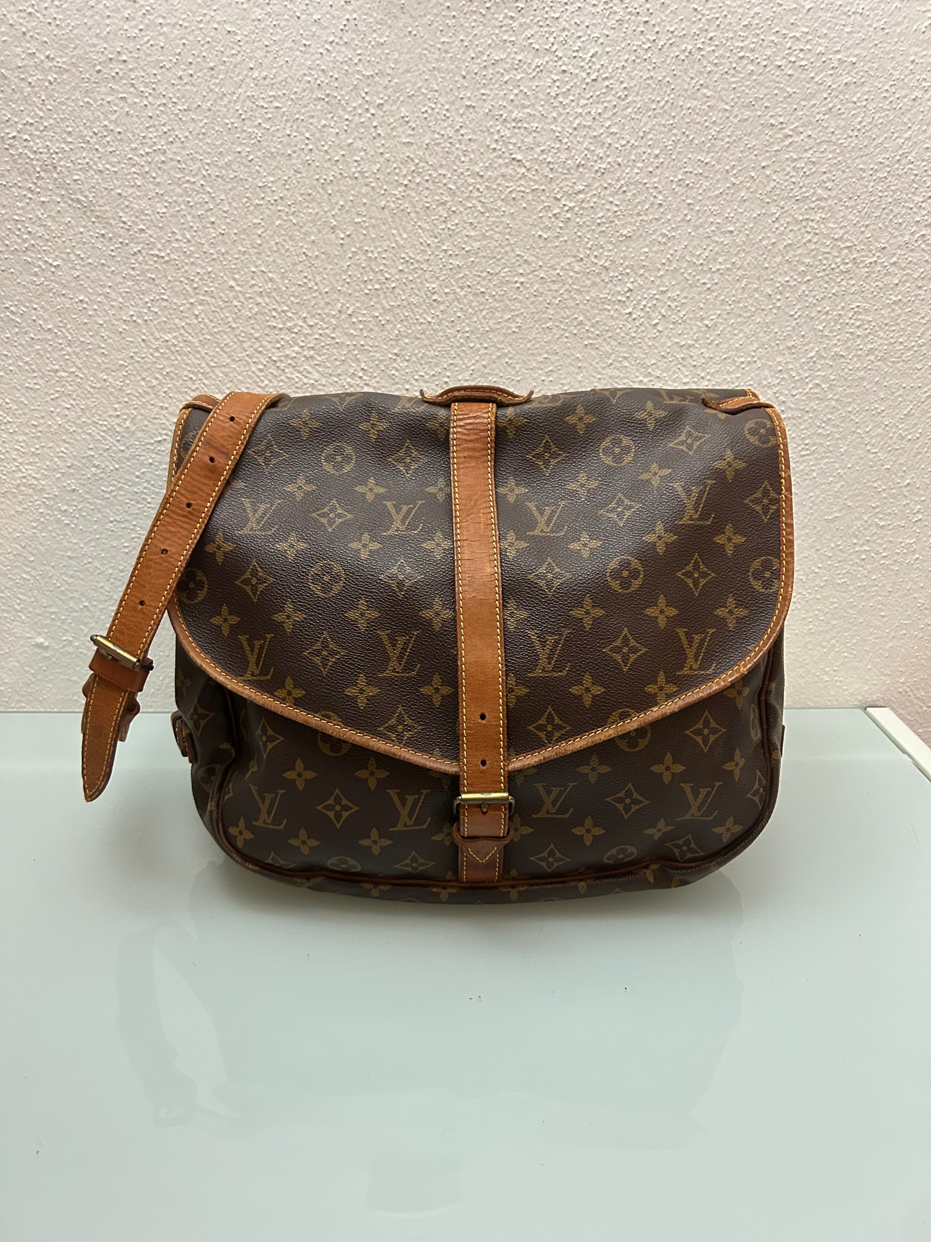 Louis Vuitton Saumur Crossbody