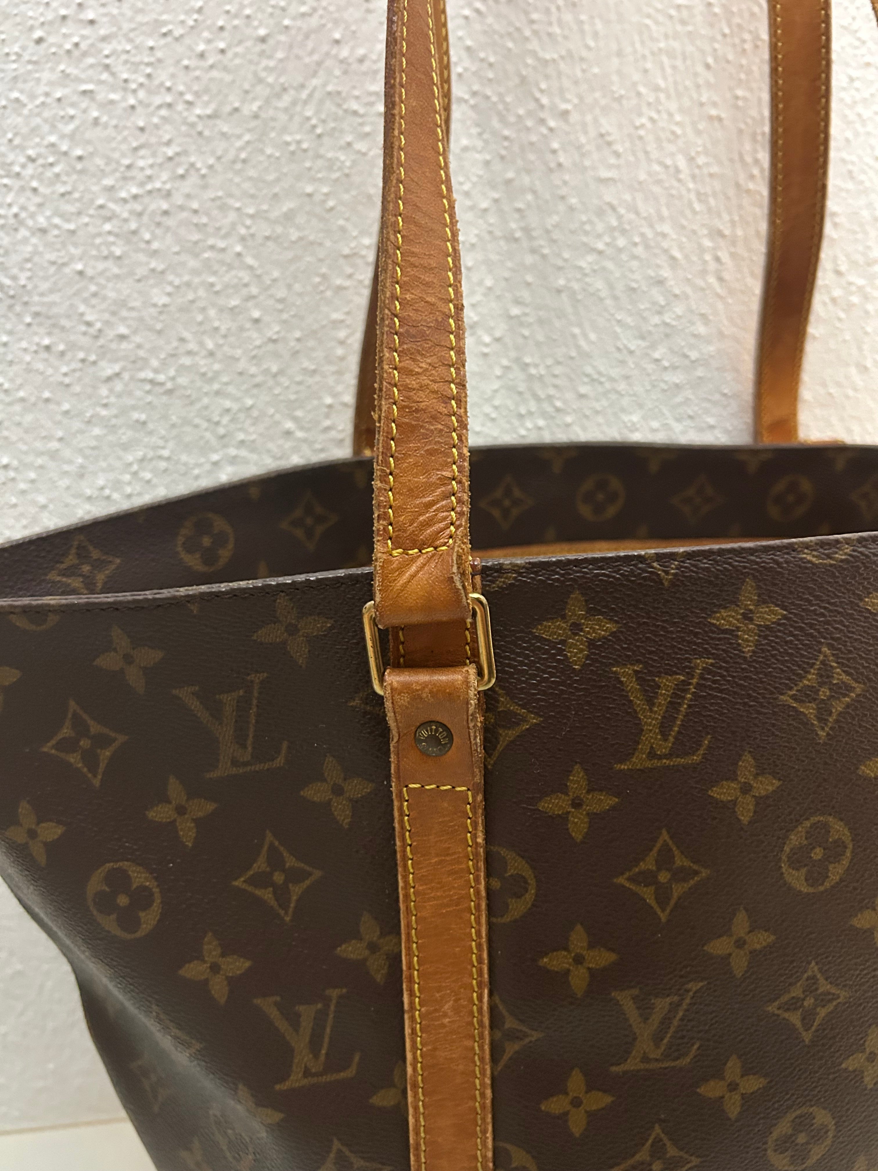 Louis Vuitton Shopper