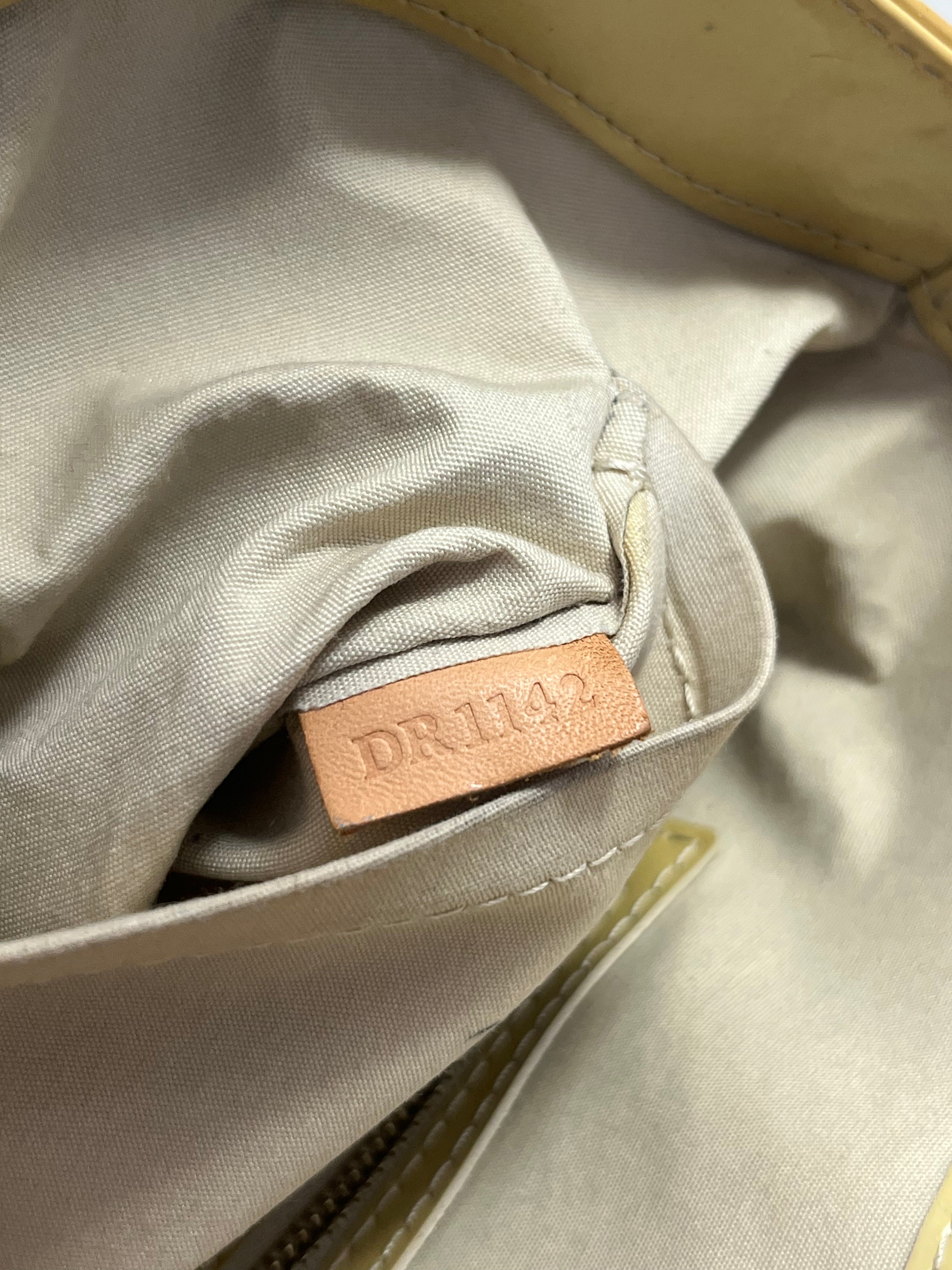 Louis Vuitton Vernis Bag