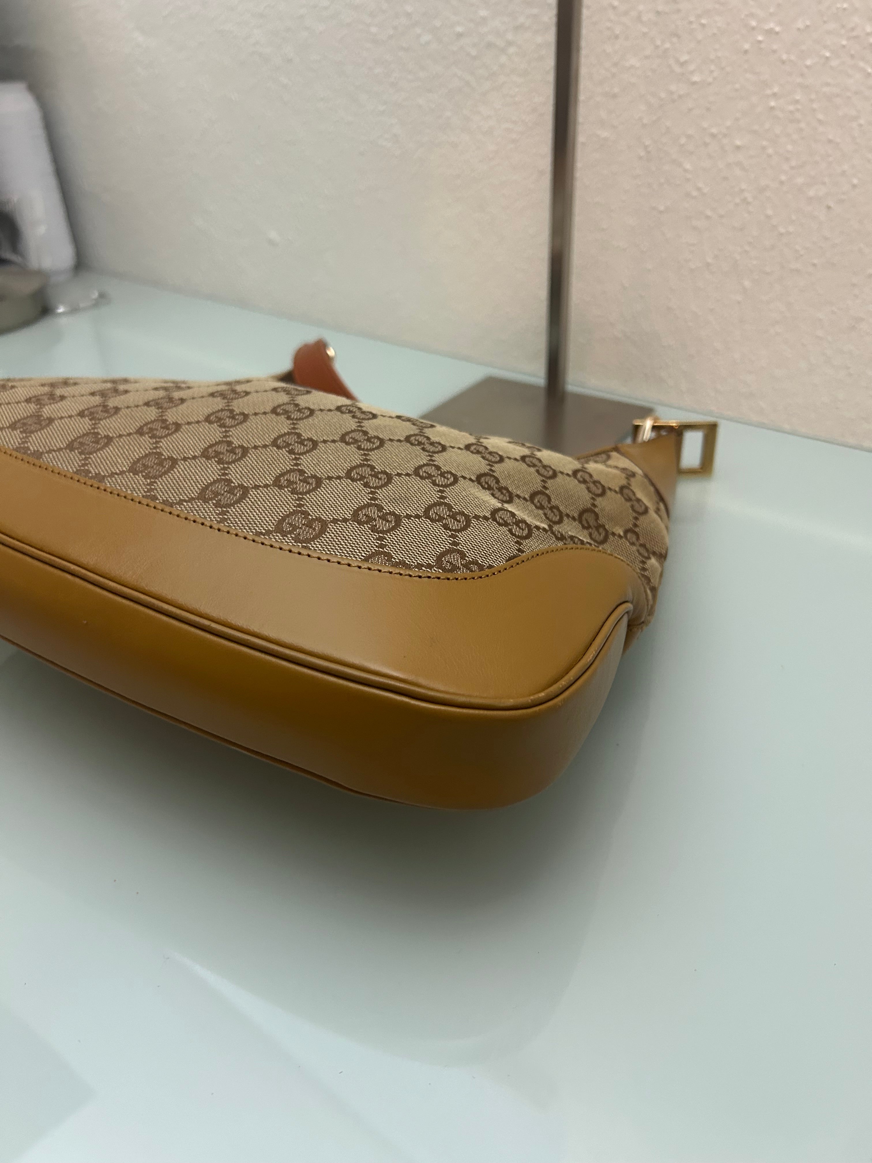 Gucci Jackie
