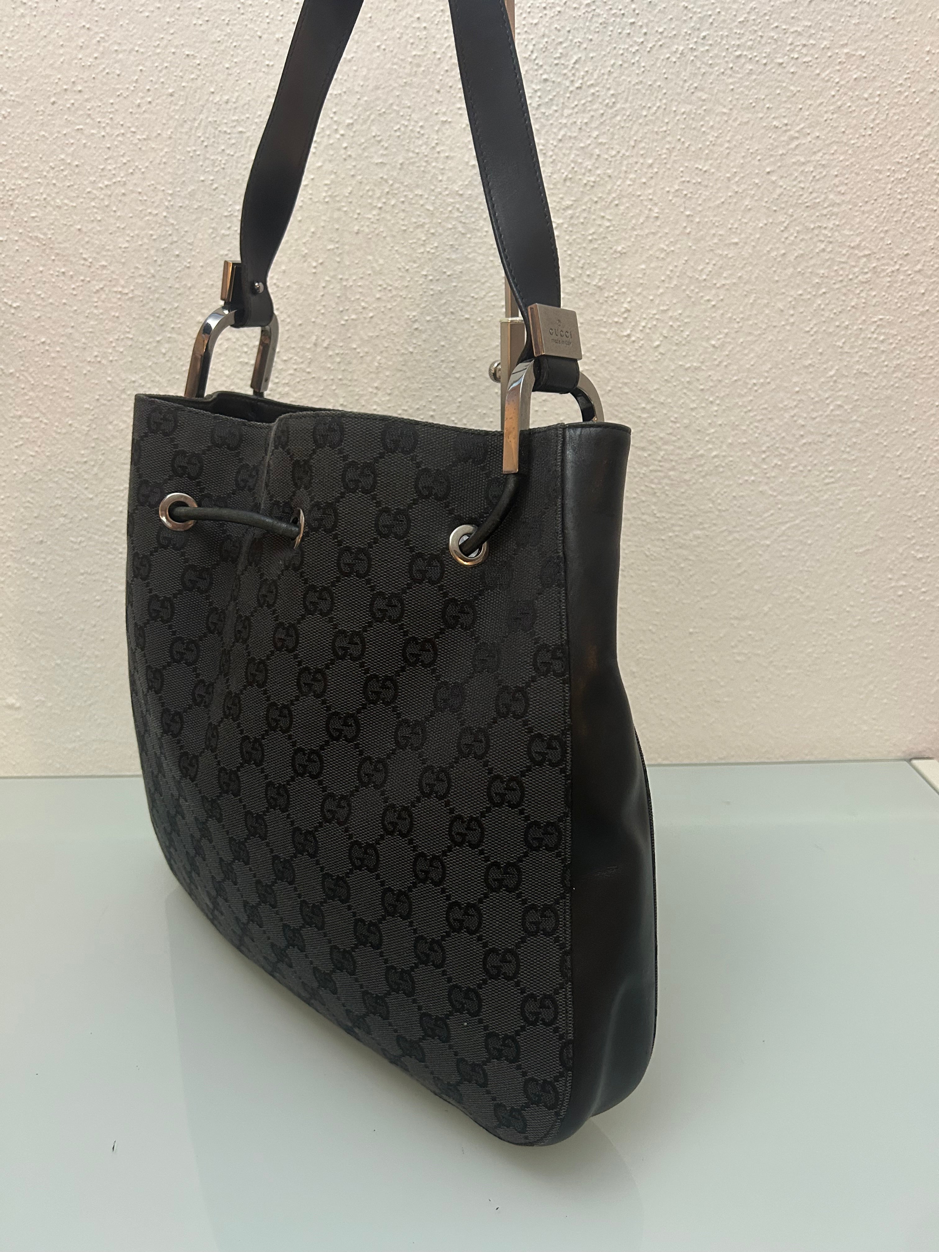 Gucci Black Shoulder Bag