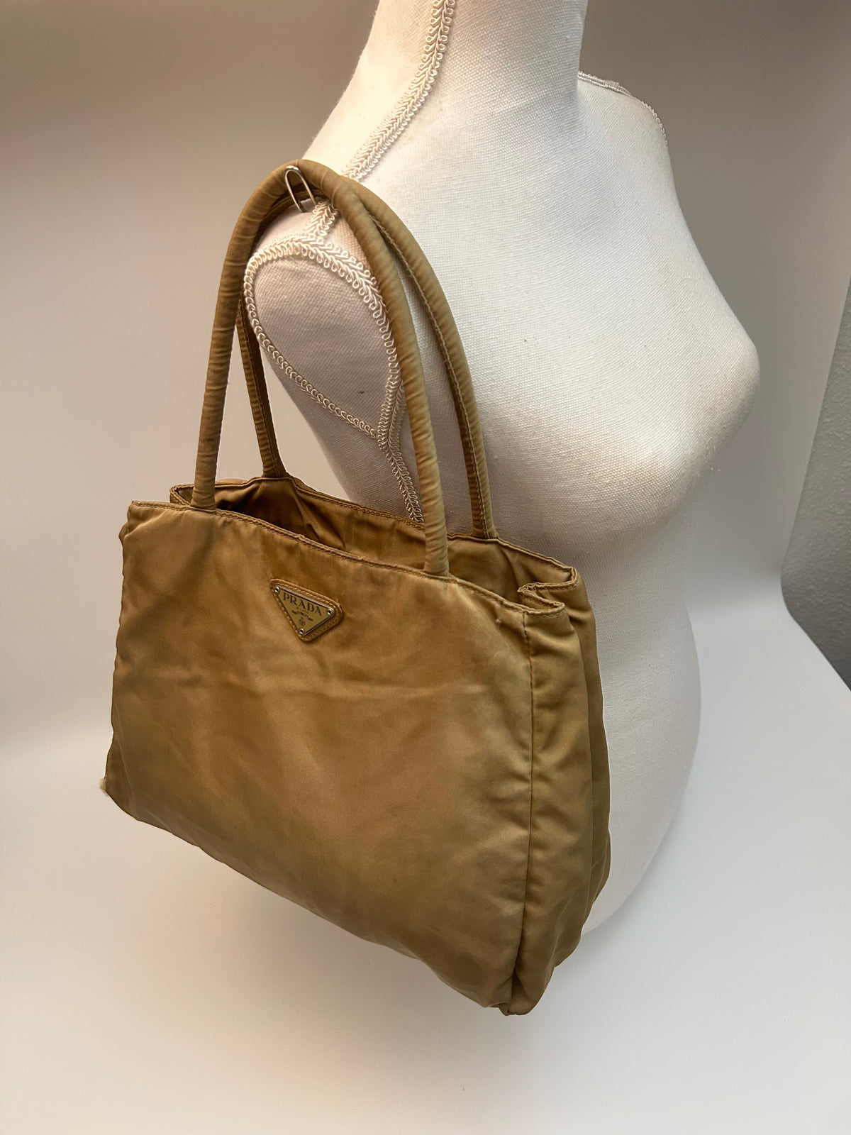 Prada Beige Tessuto