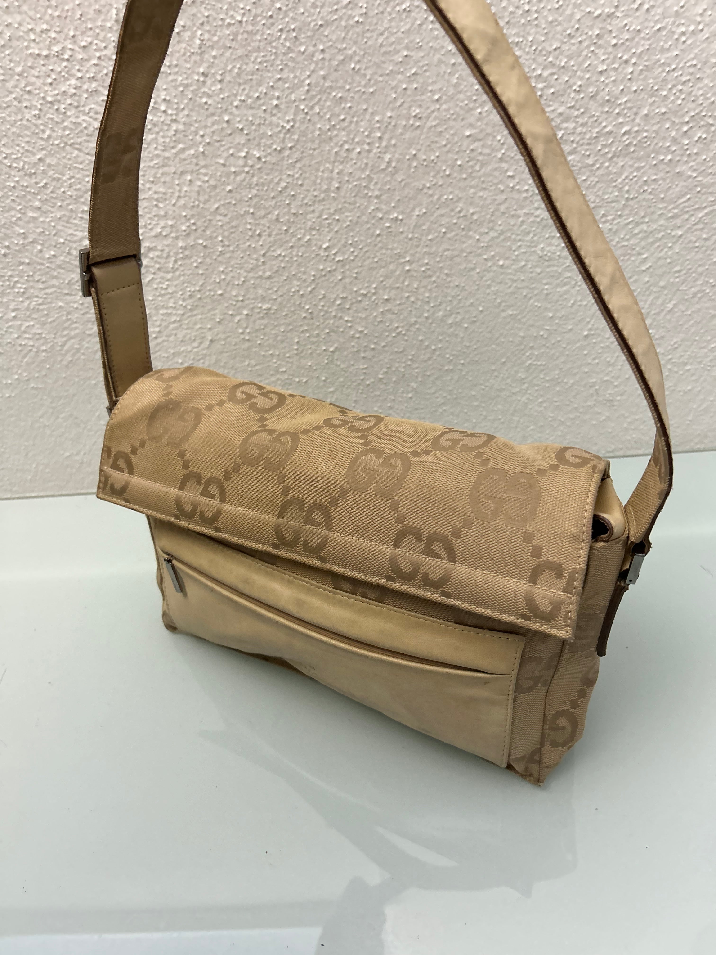 Gucci Shoulder bag
