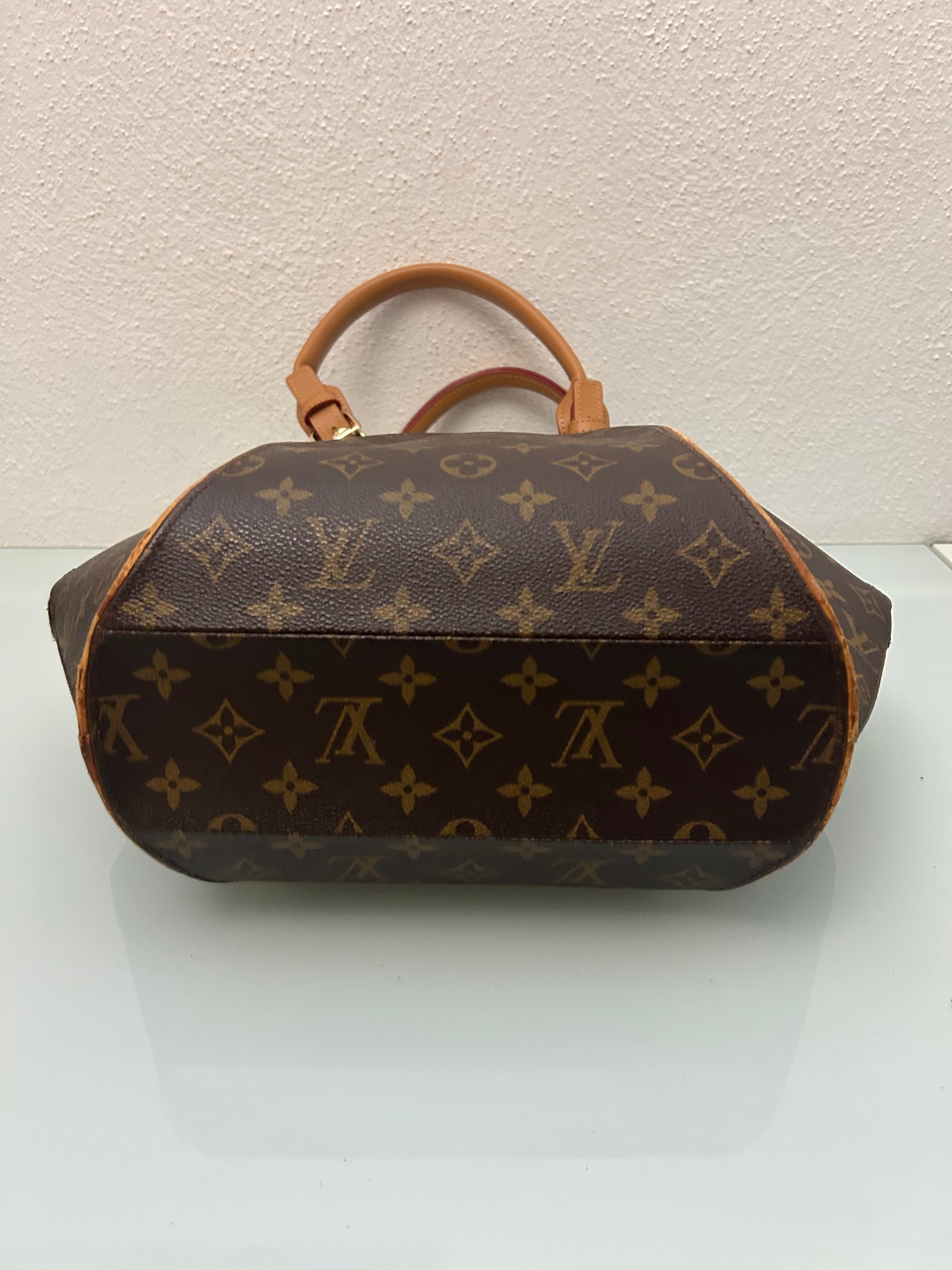 Louis Vuitton Ellipse