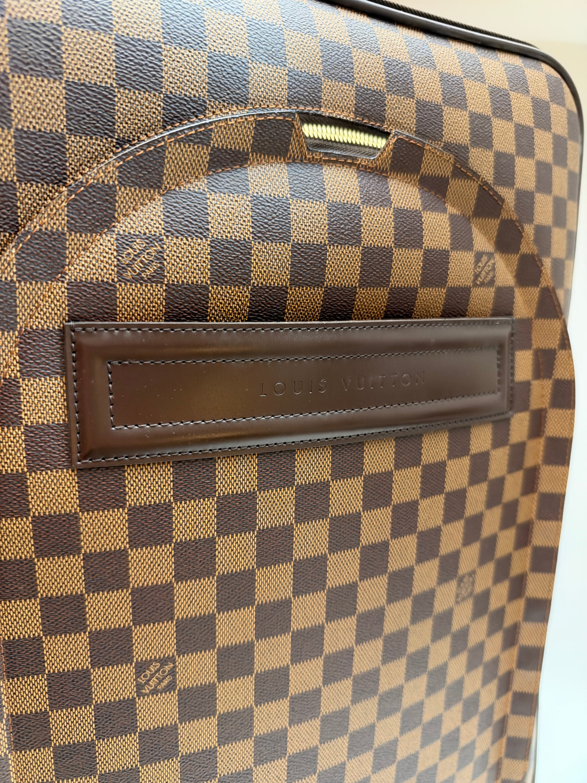 Louis Vuitton Pegase 55 Damier
