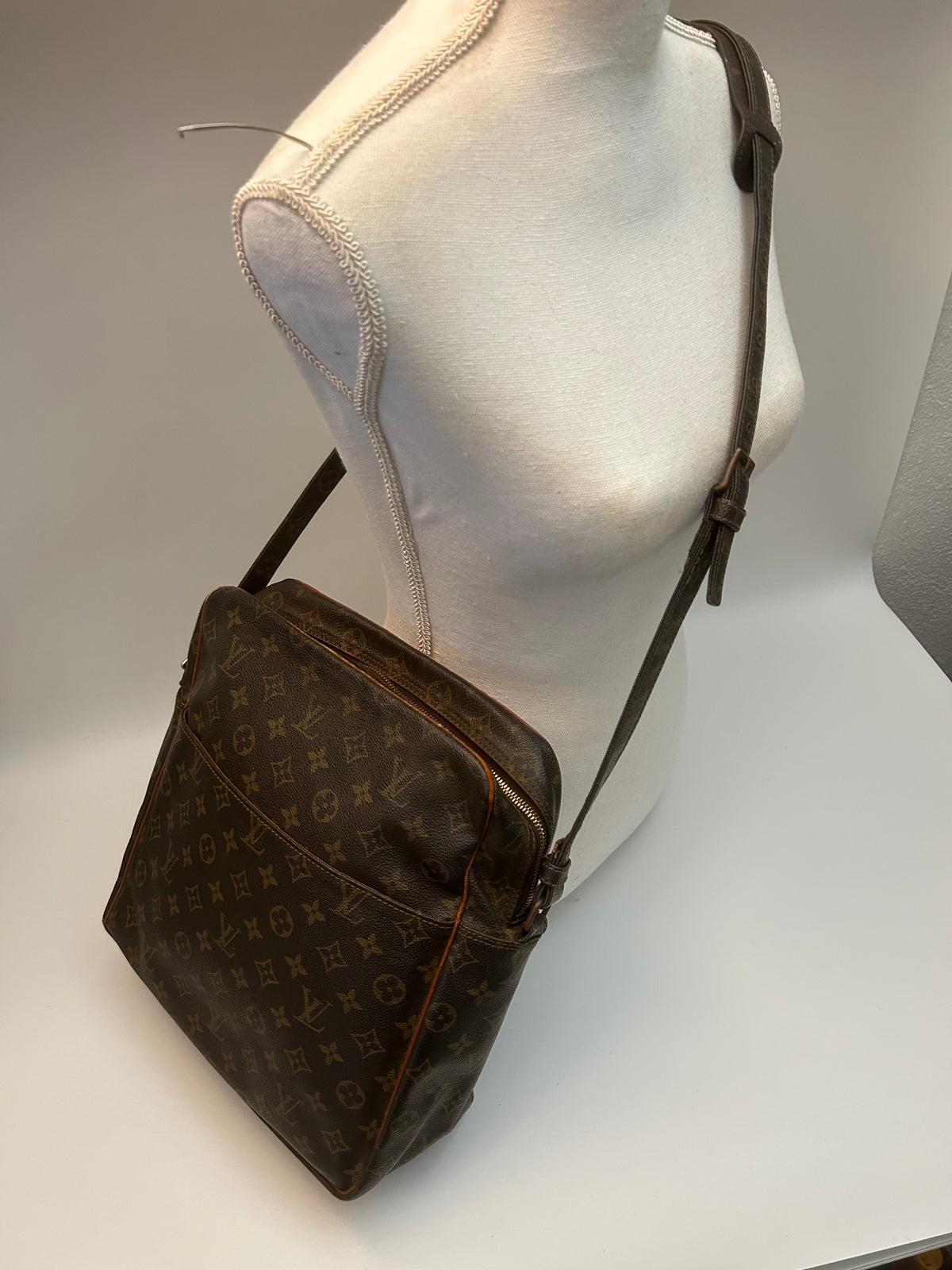 Louis Vuitton Marceau