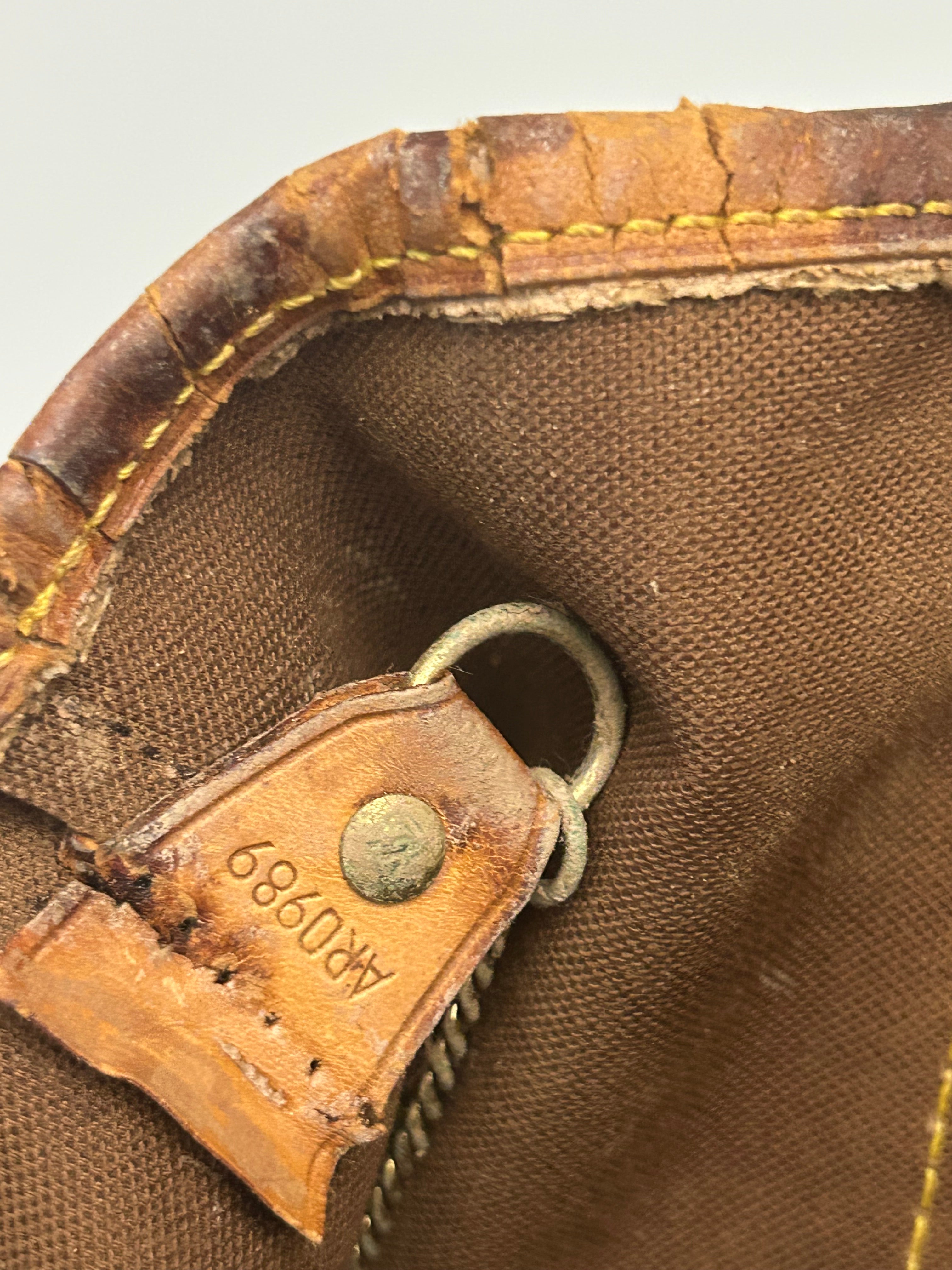 Louis Vuitton Marais Bucketbag