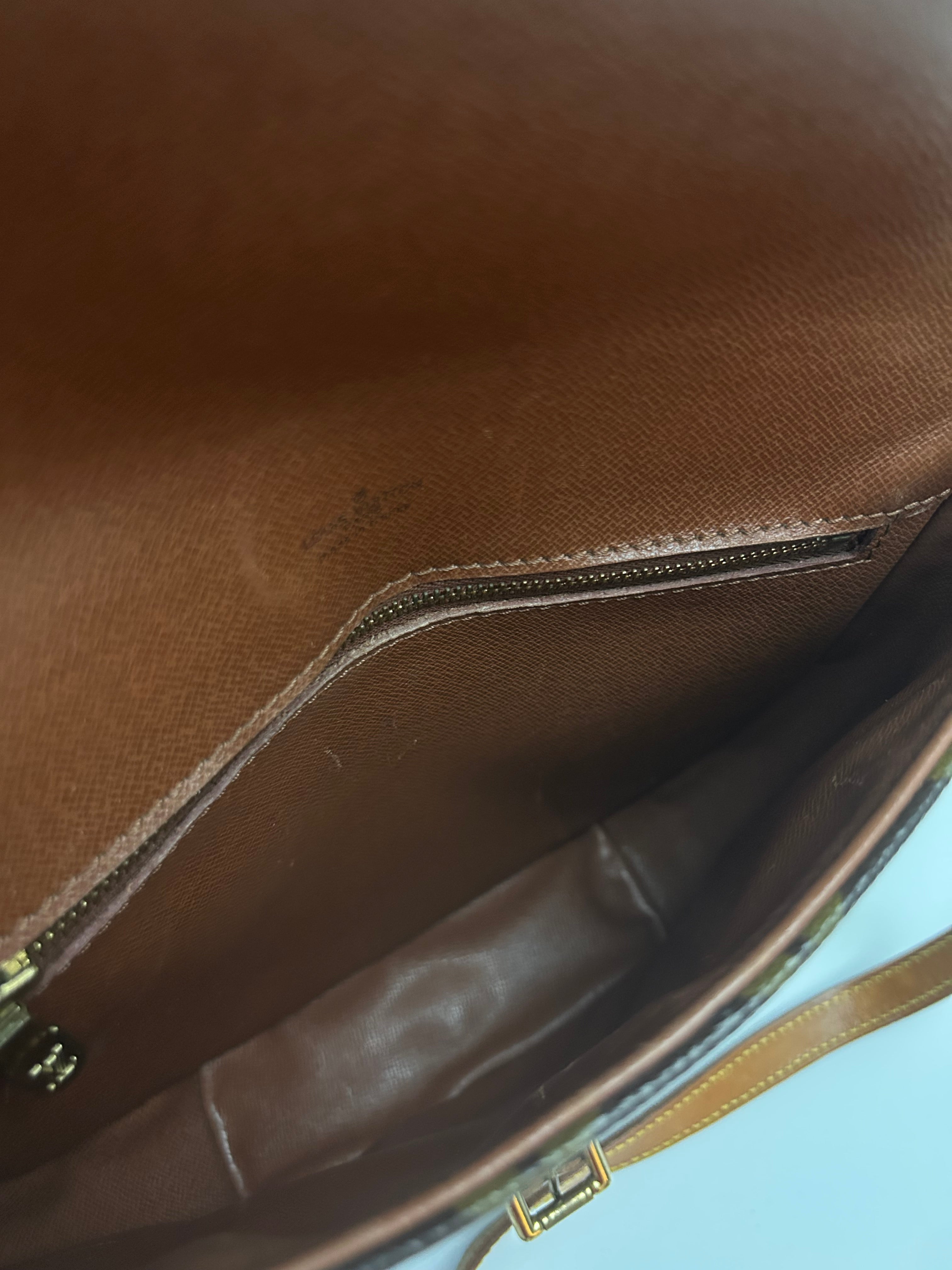 Louis Vuitton Chantilly