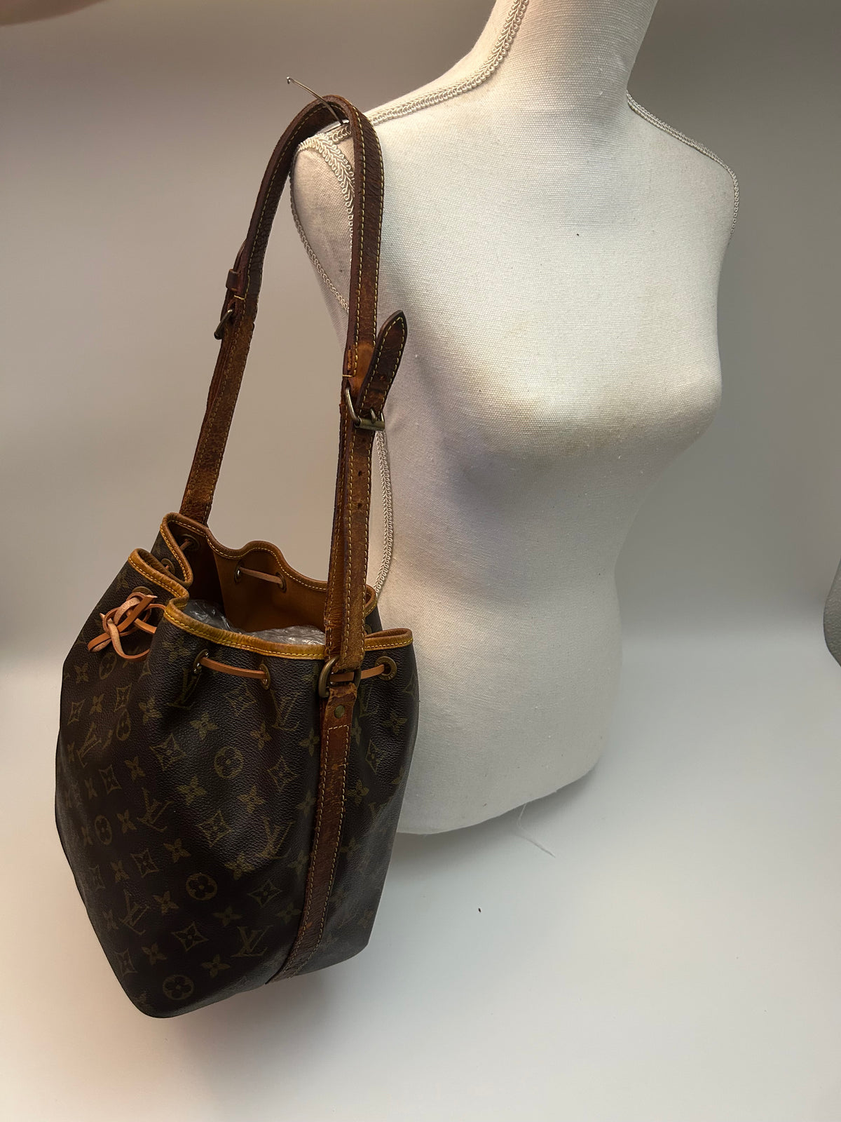 Louis Vuitton Petit Noé