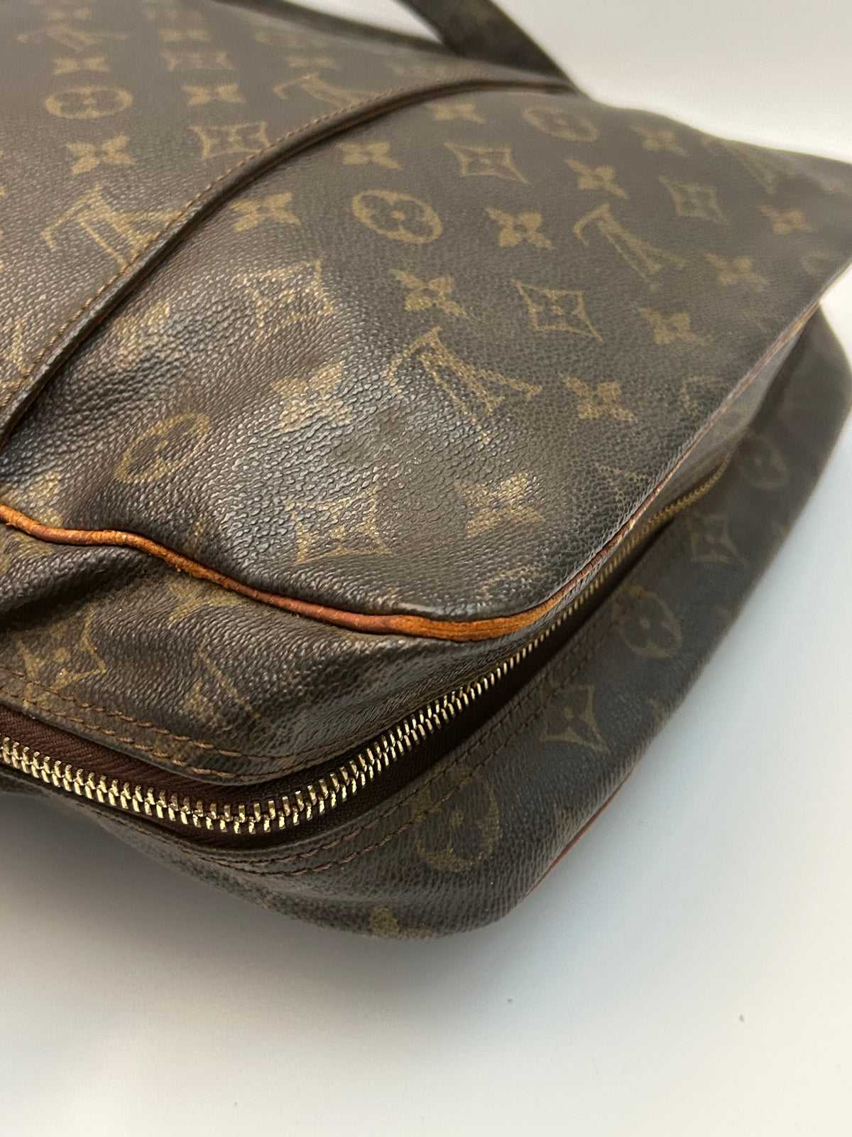 Louis Vuitton Marceau