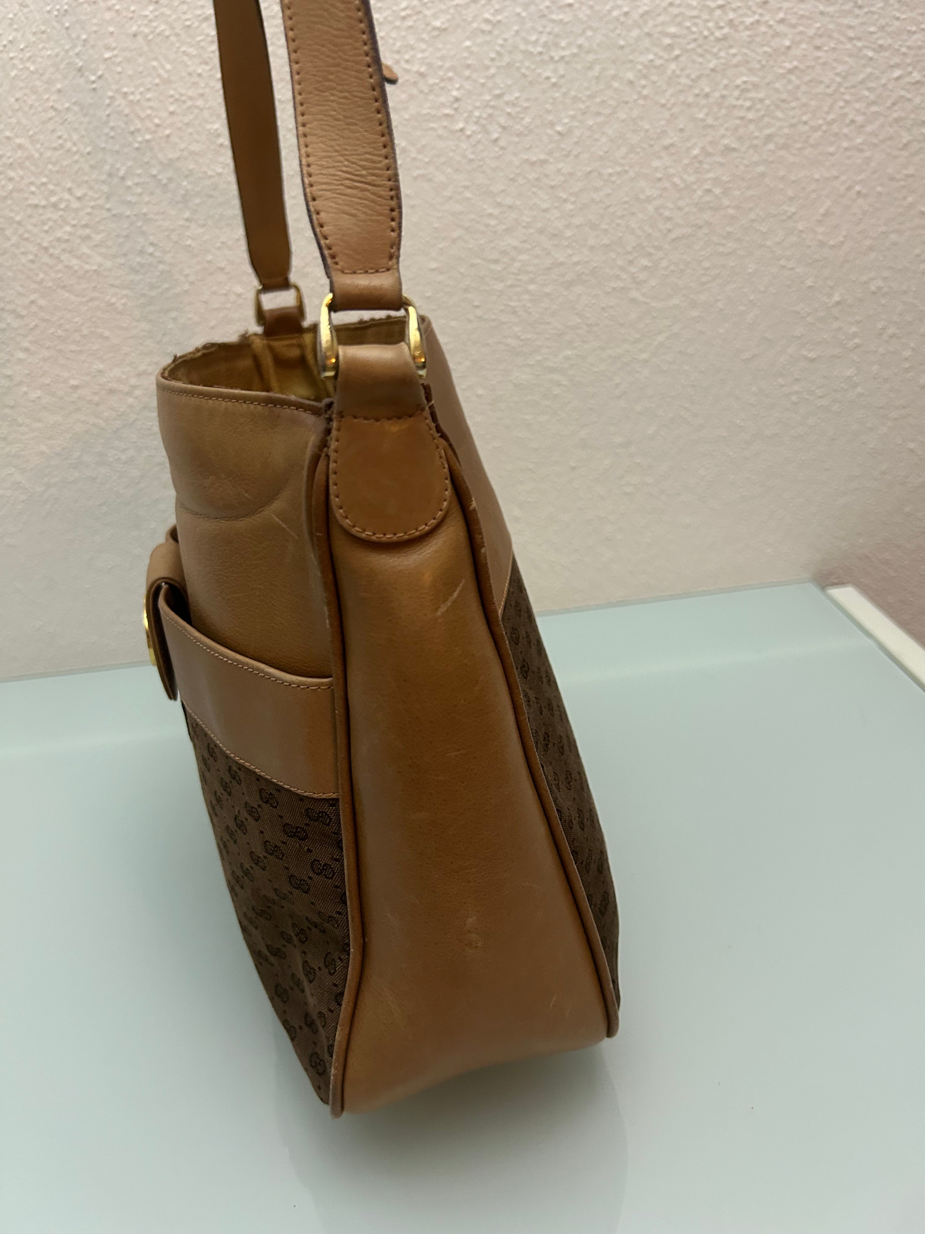 Gucci Leather bag