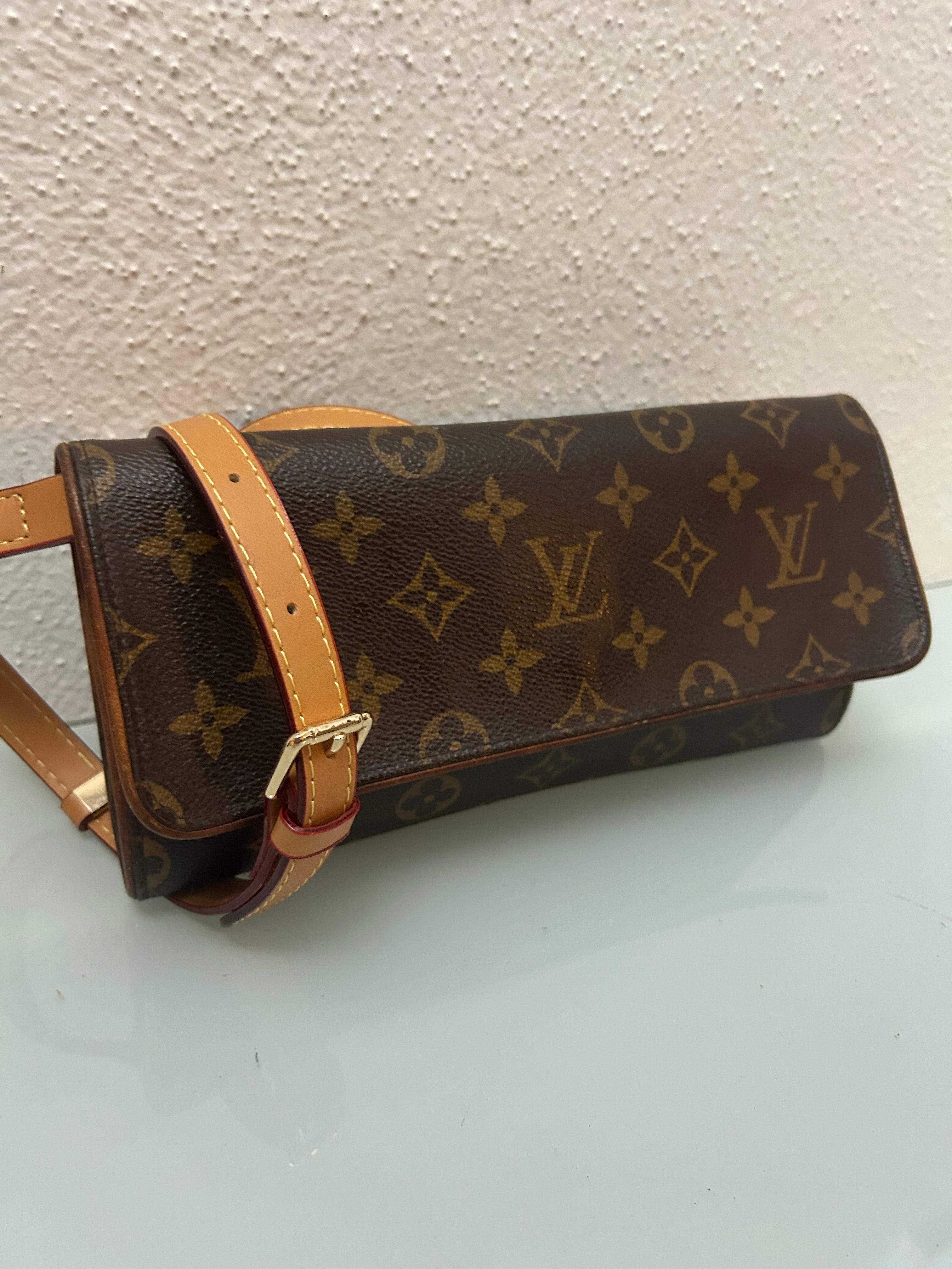 Louis Vuitton Twin