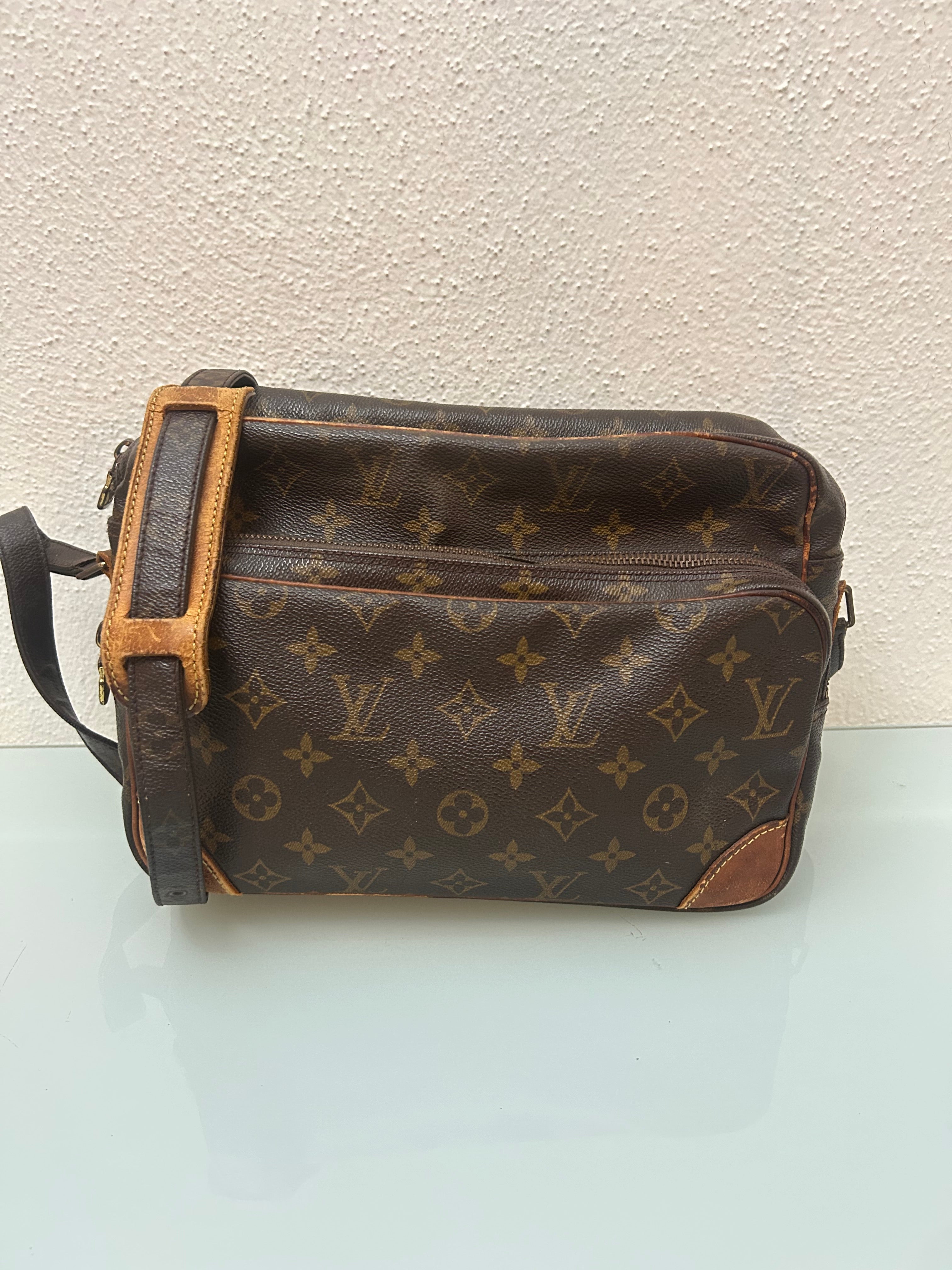 Louis Vuitton Nile