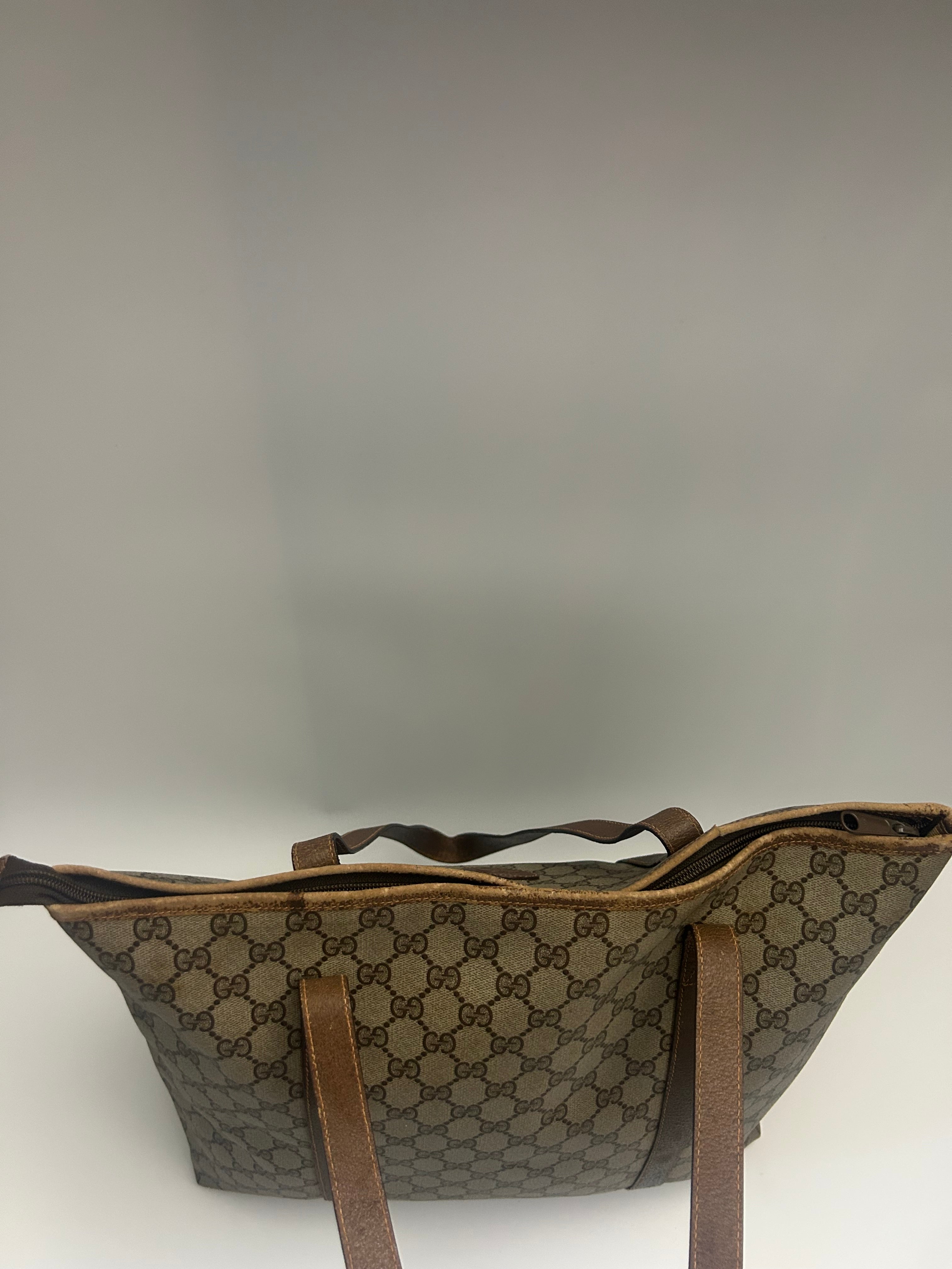 Gucci Shoulder Bag