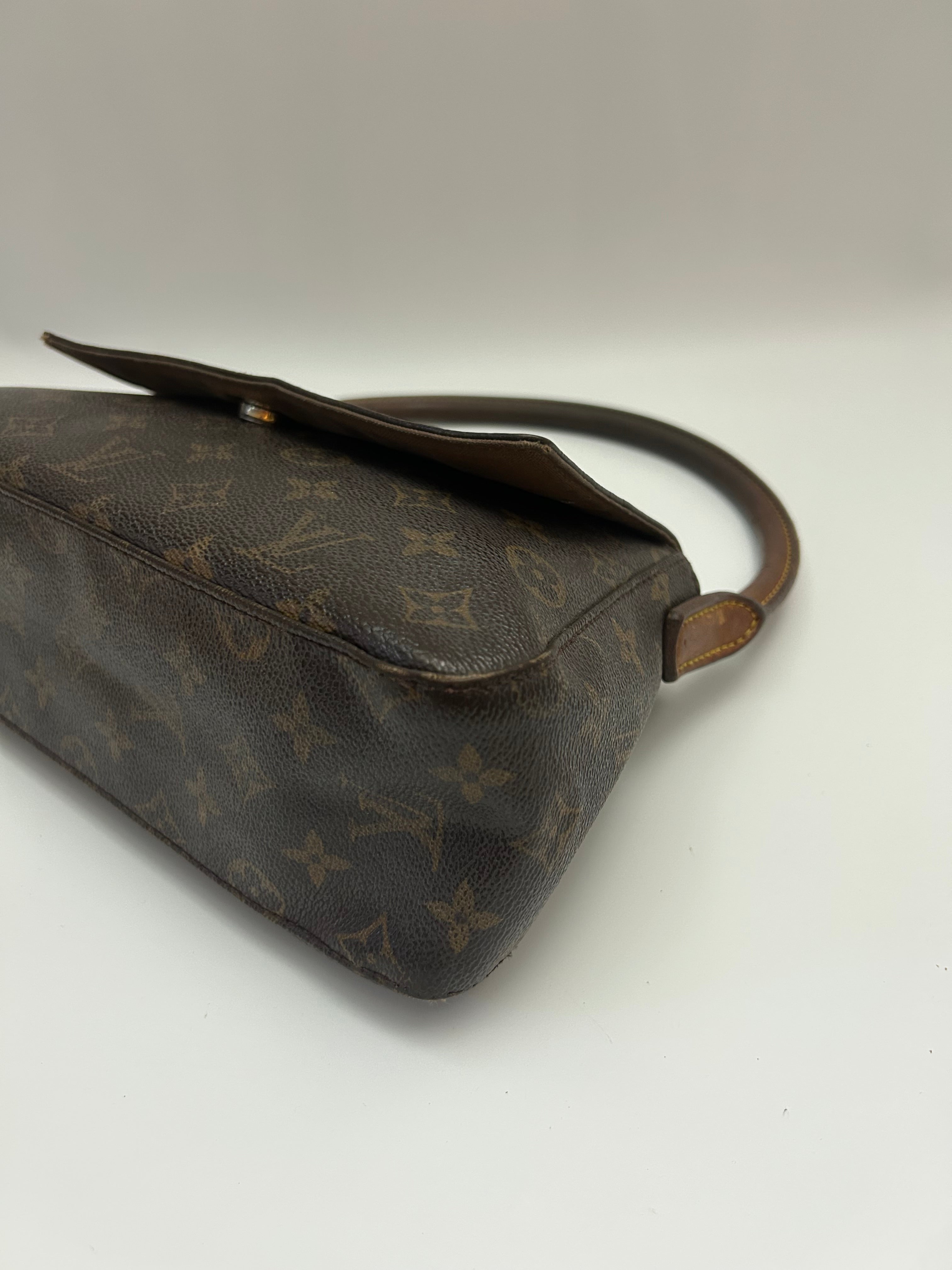 Louis Vuitton Mini Looping