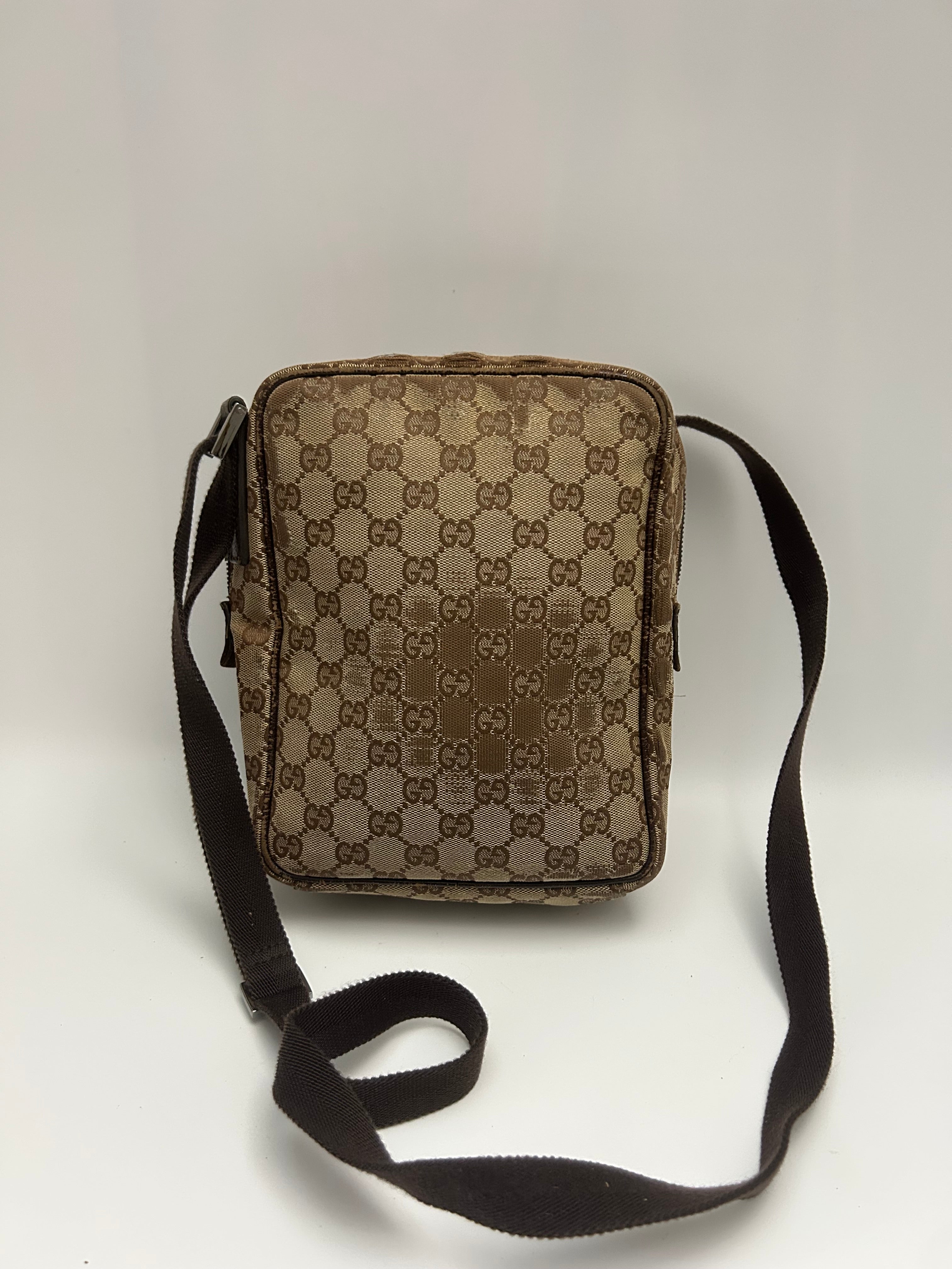 Gucci Messenger Bag