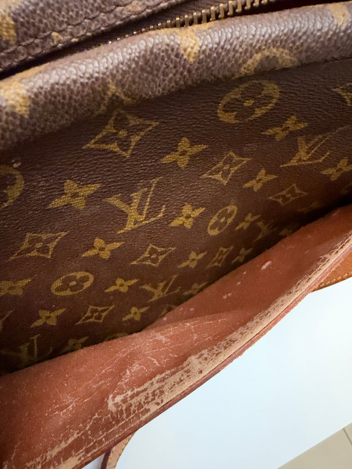 Louis Vuitton Trocadéro 30