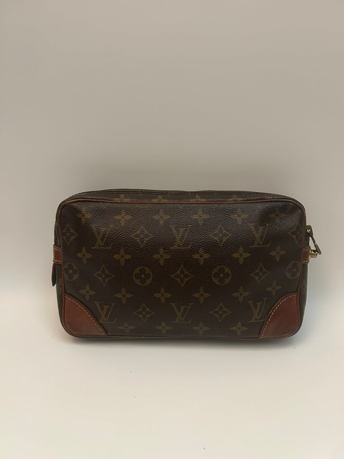 Louis Vuitton Clutch