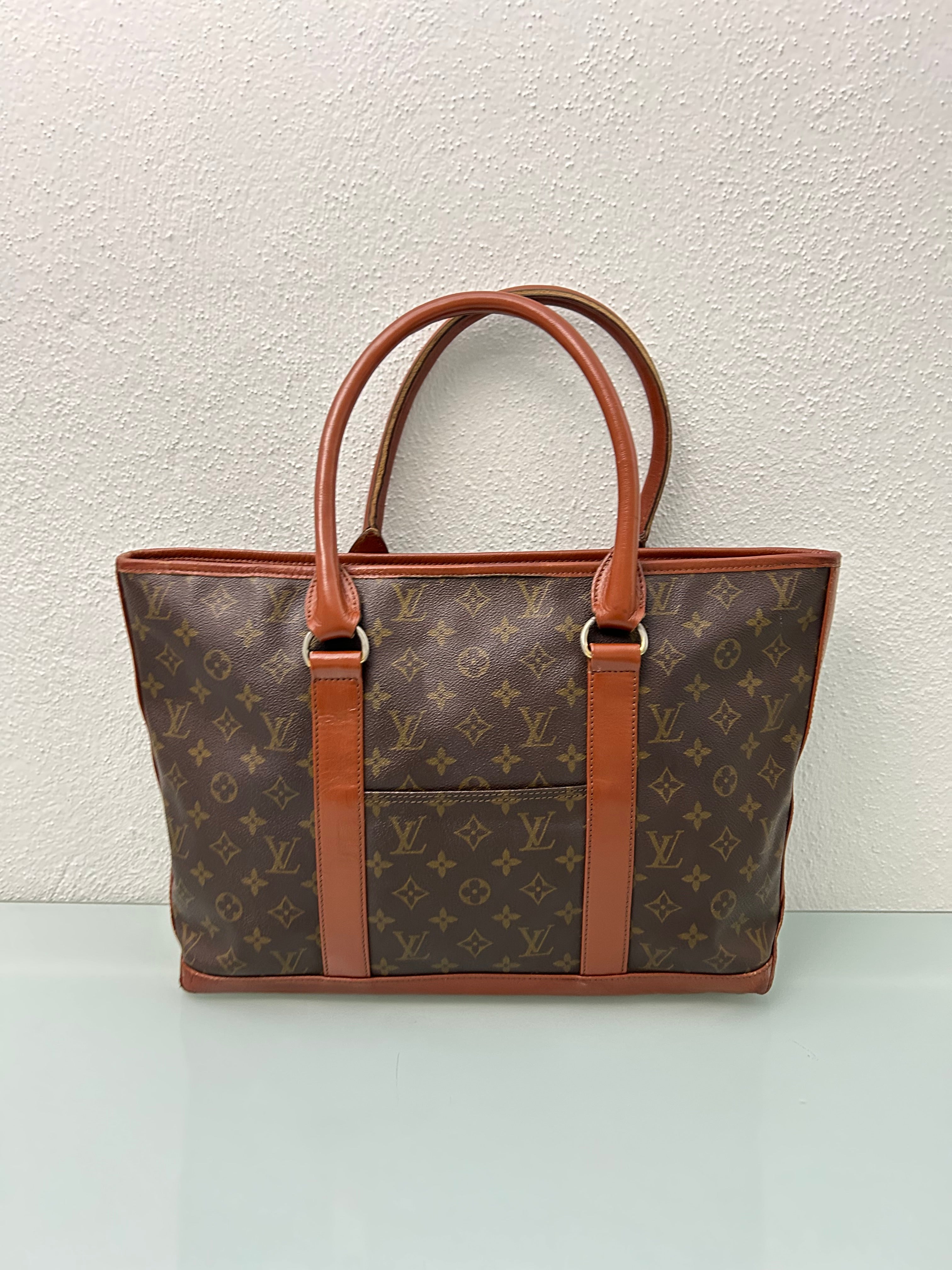 Louis Vuitton Weekend PM