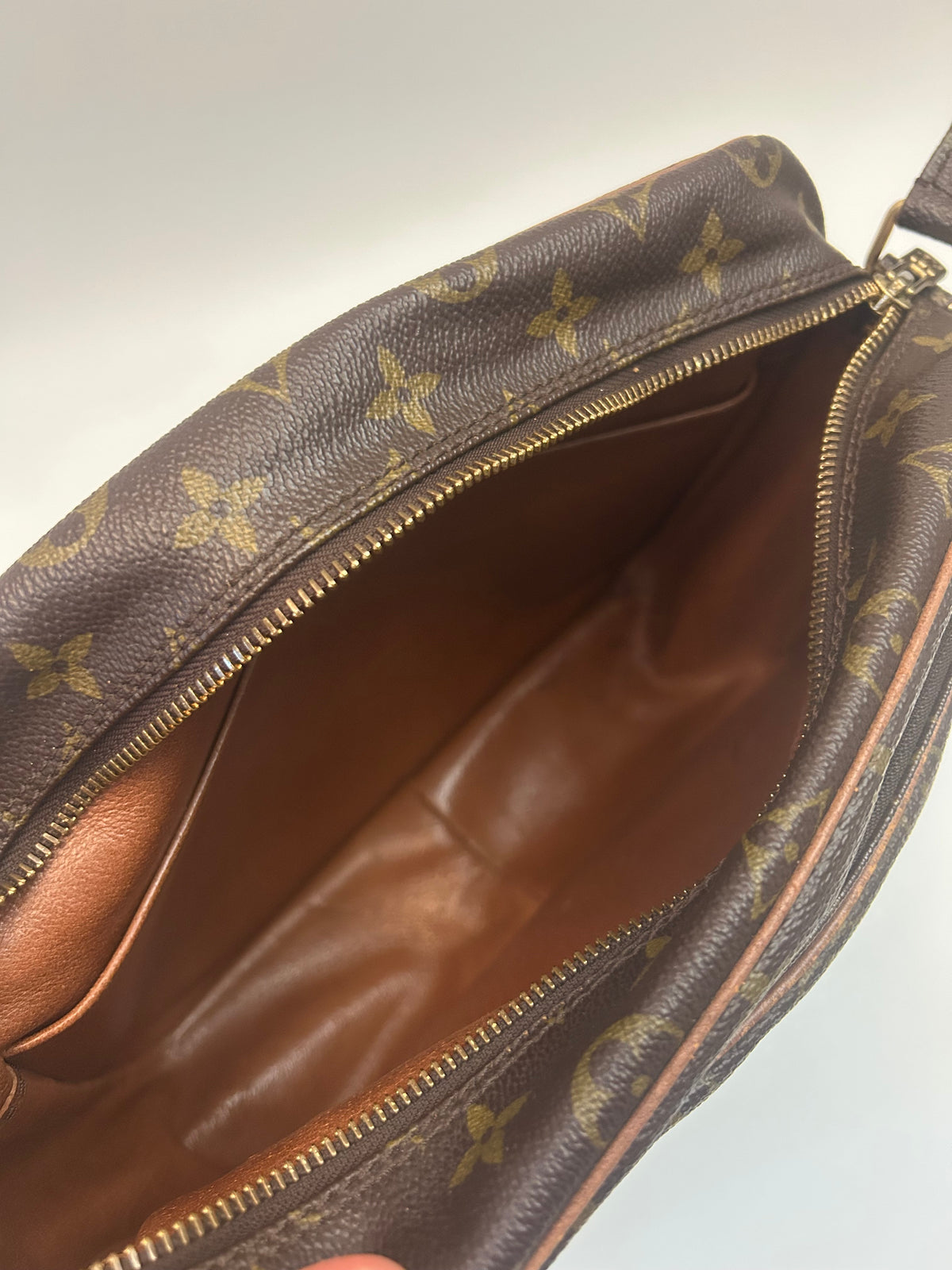 Louis Vuitton Nile