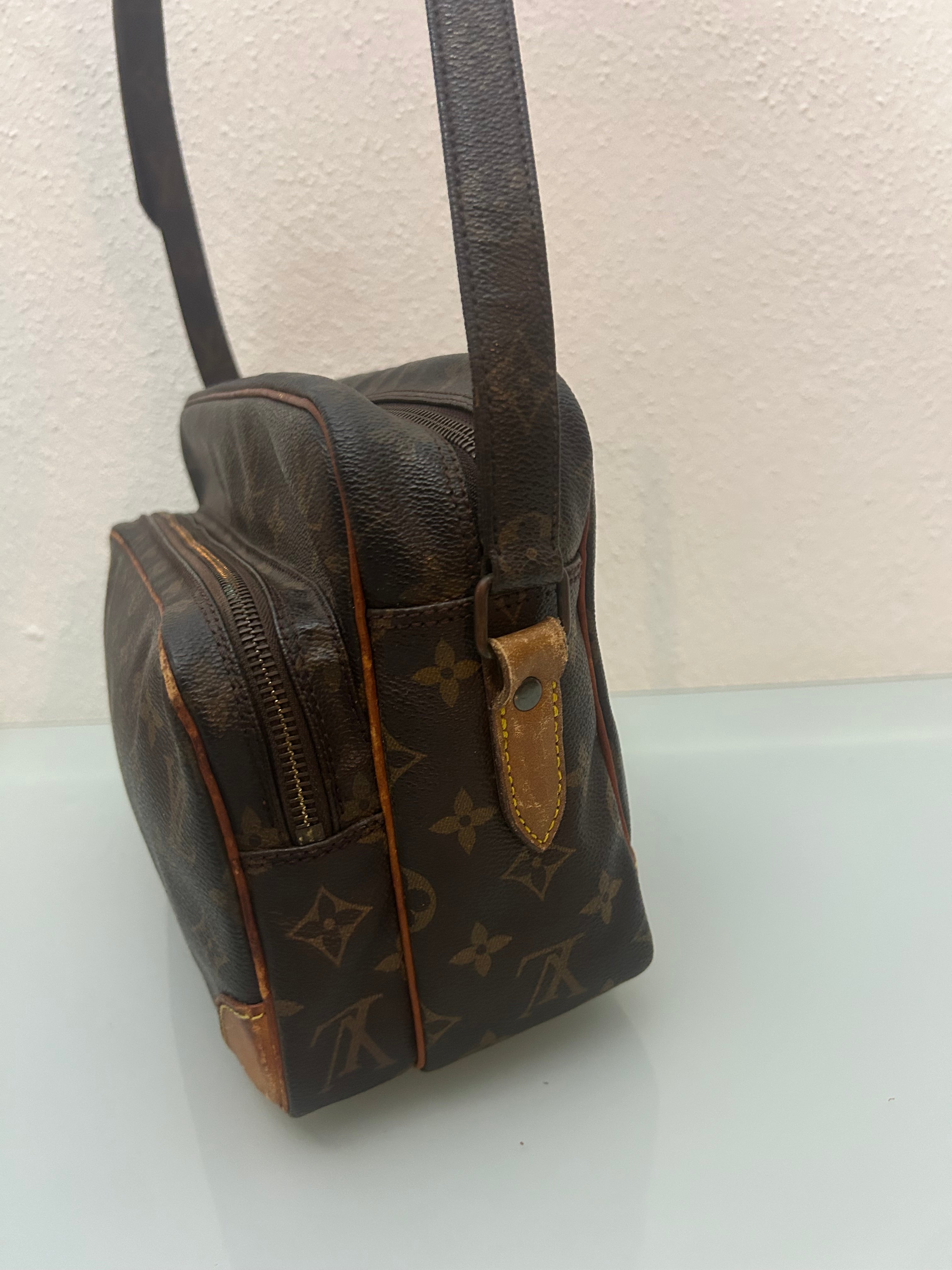 Louis Vuitton Nile