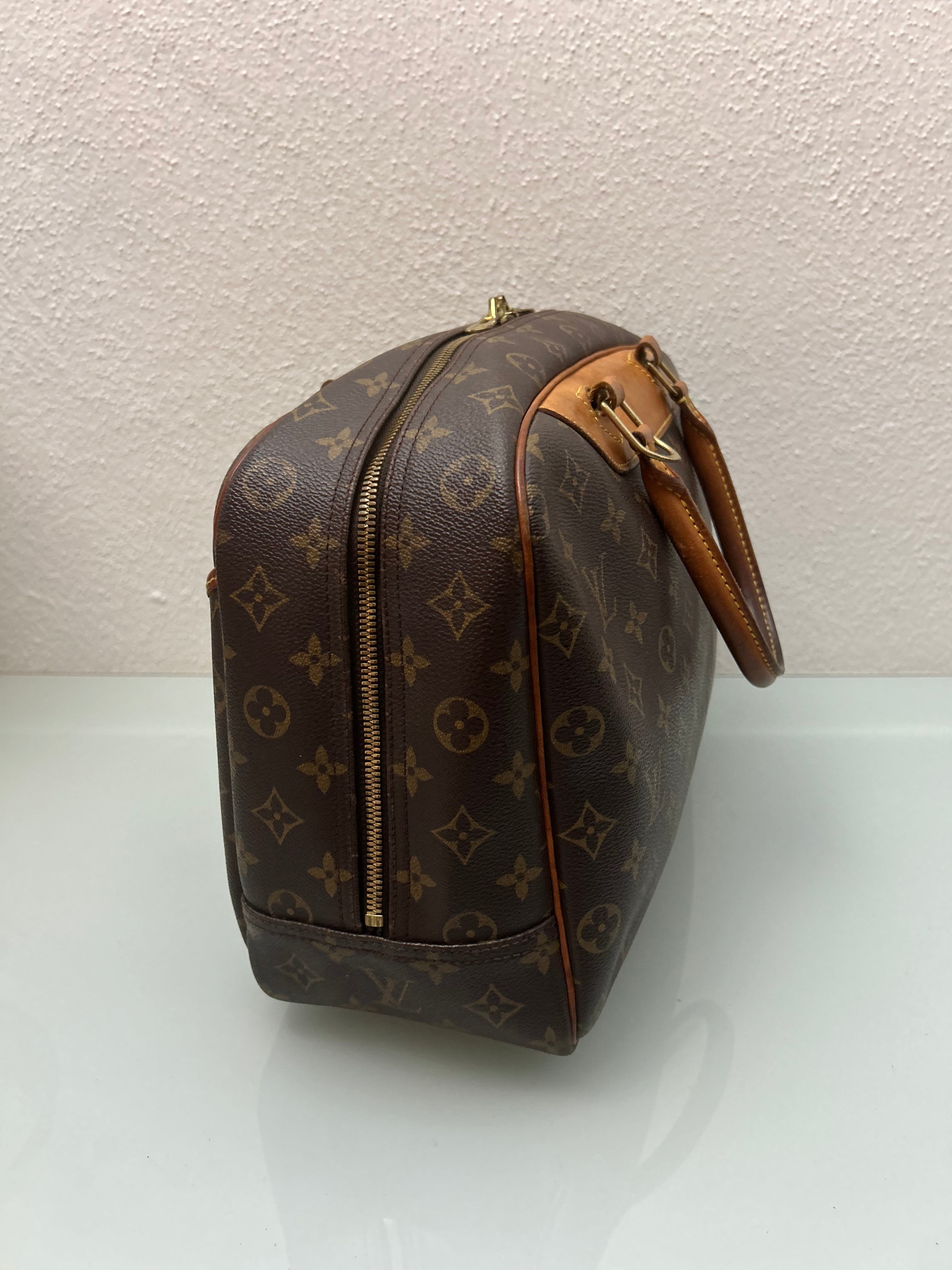 Louis Vuitton Deauville MB