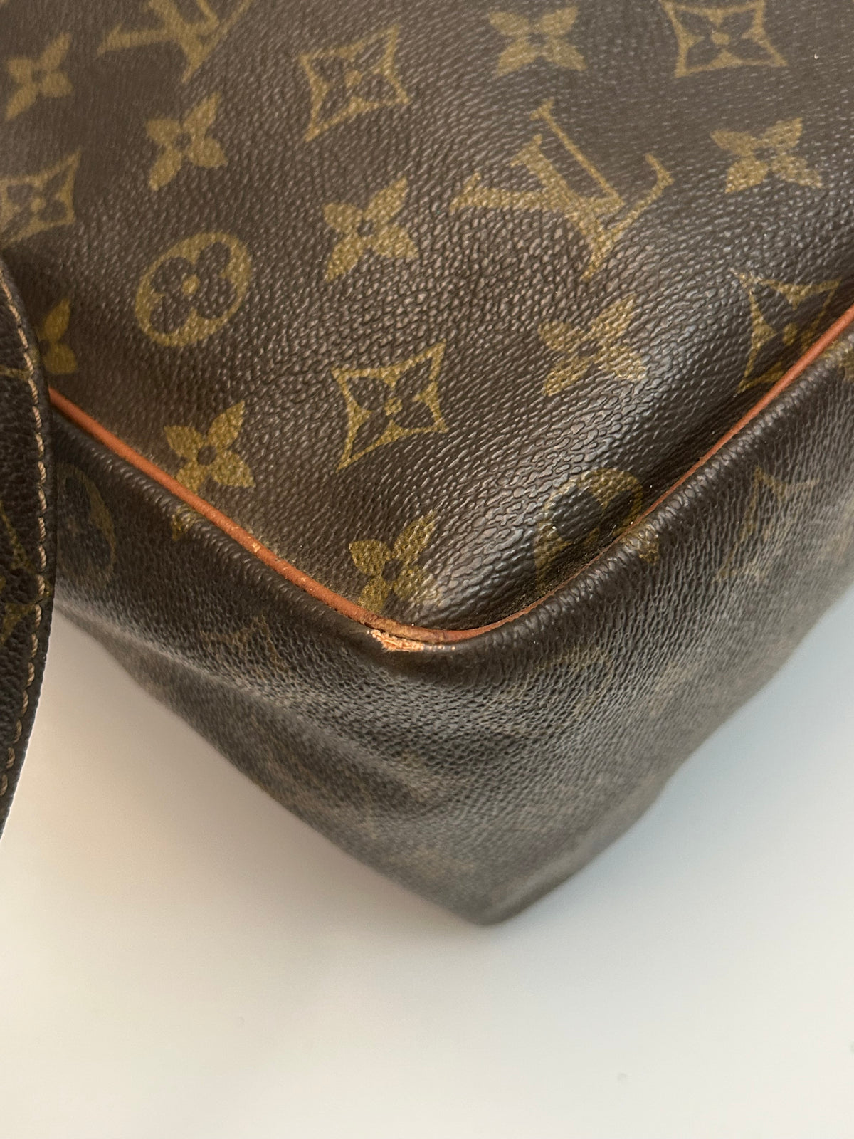 Louis Vuitton Marceau