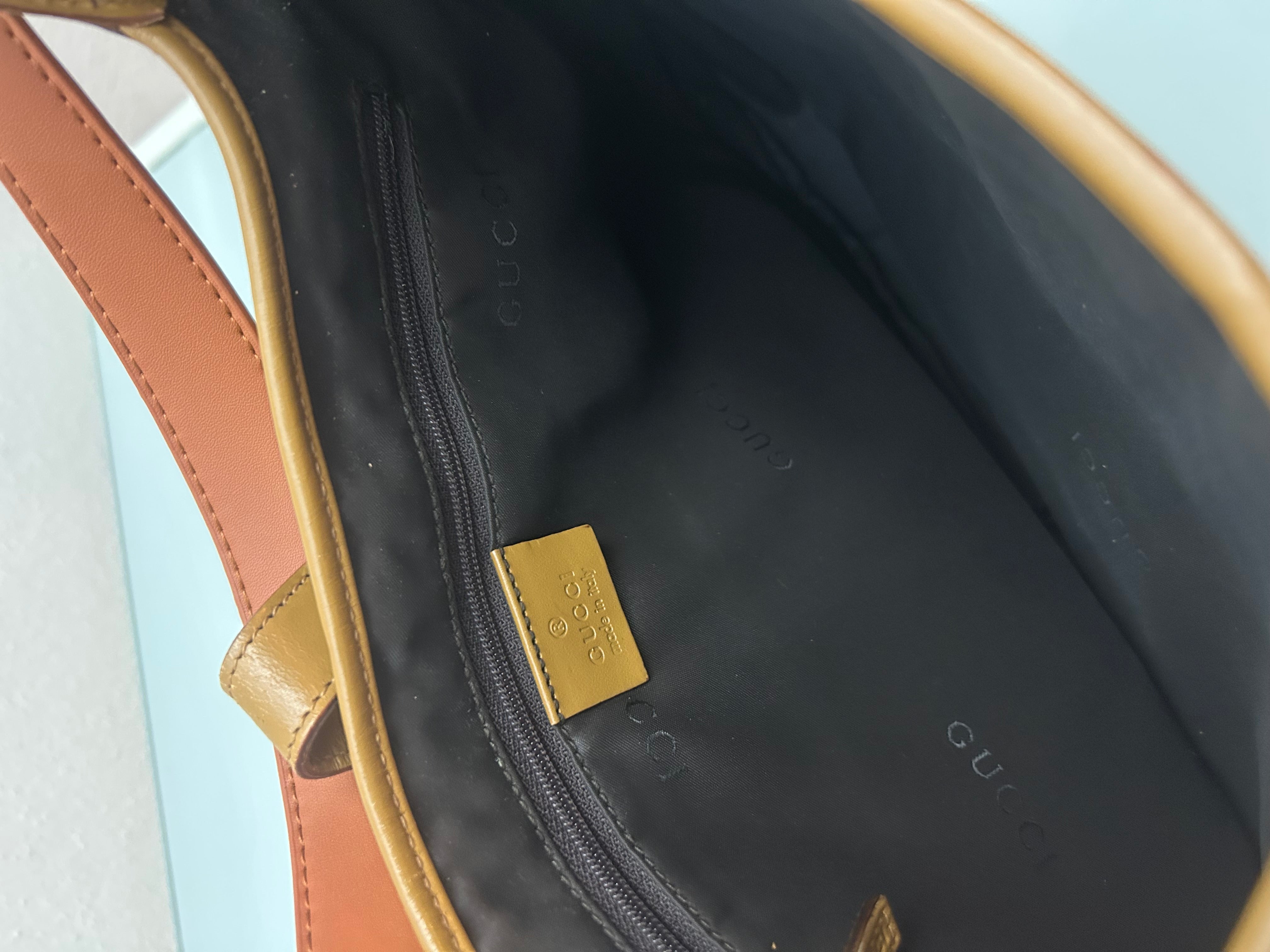 Gucci Jackie