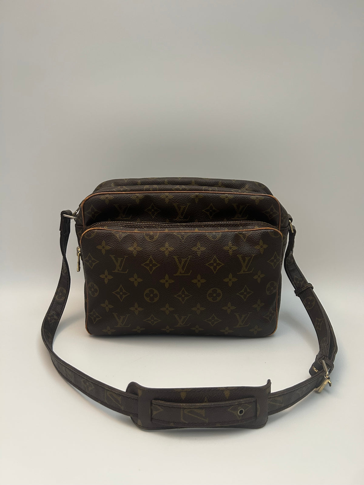 Louis Vuitton Nile