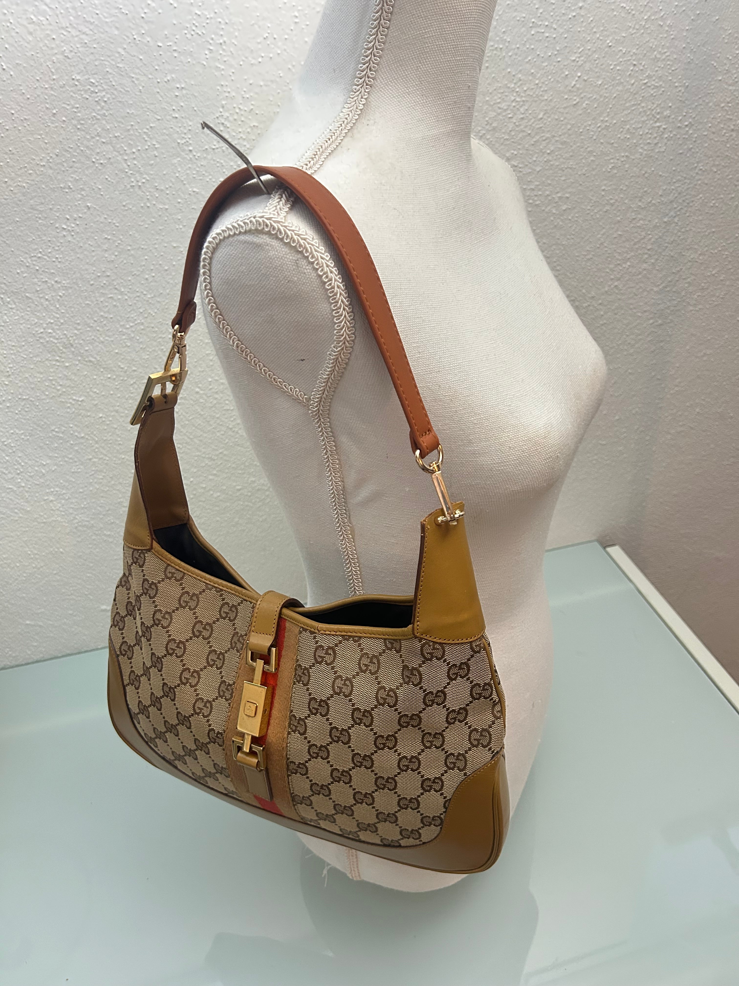 Gucci Jackie
