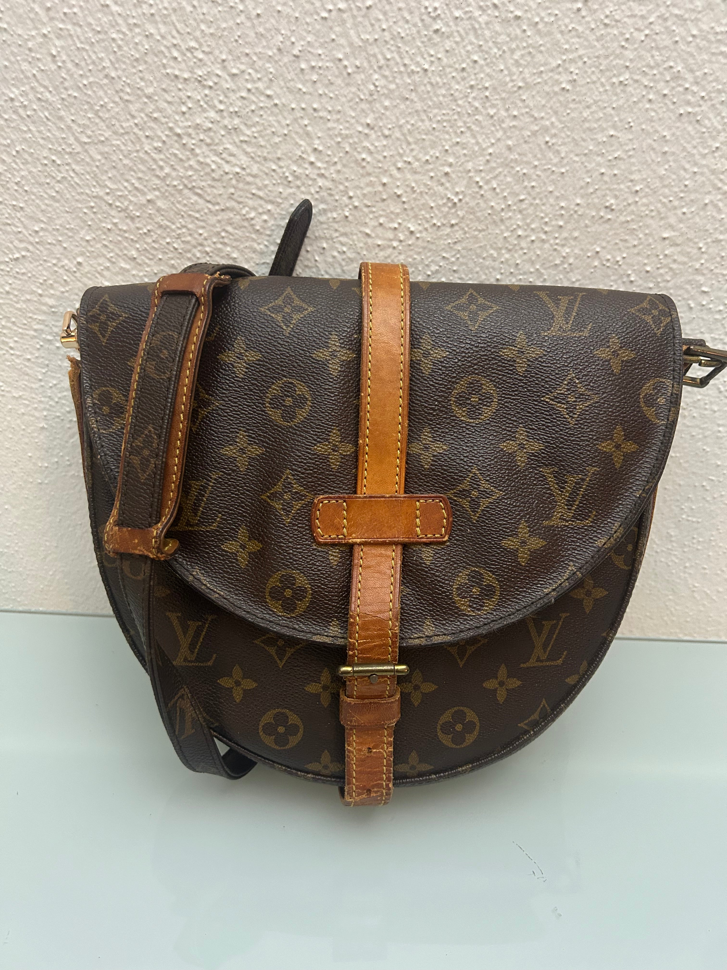 Louis Vuitton Chantilly