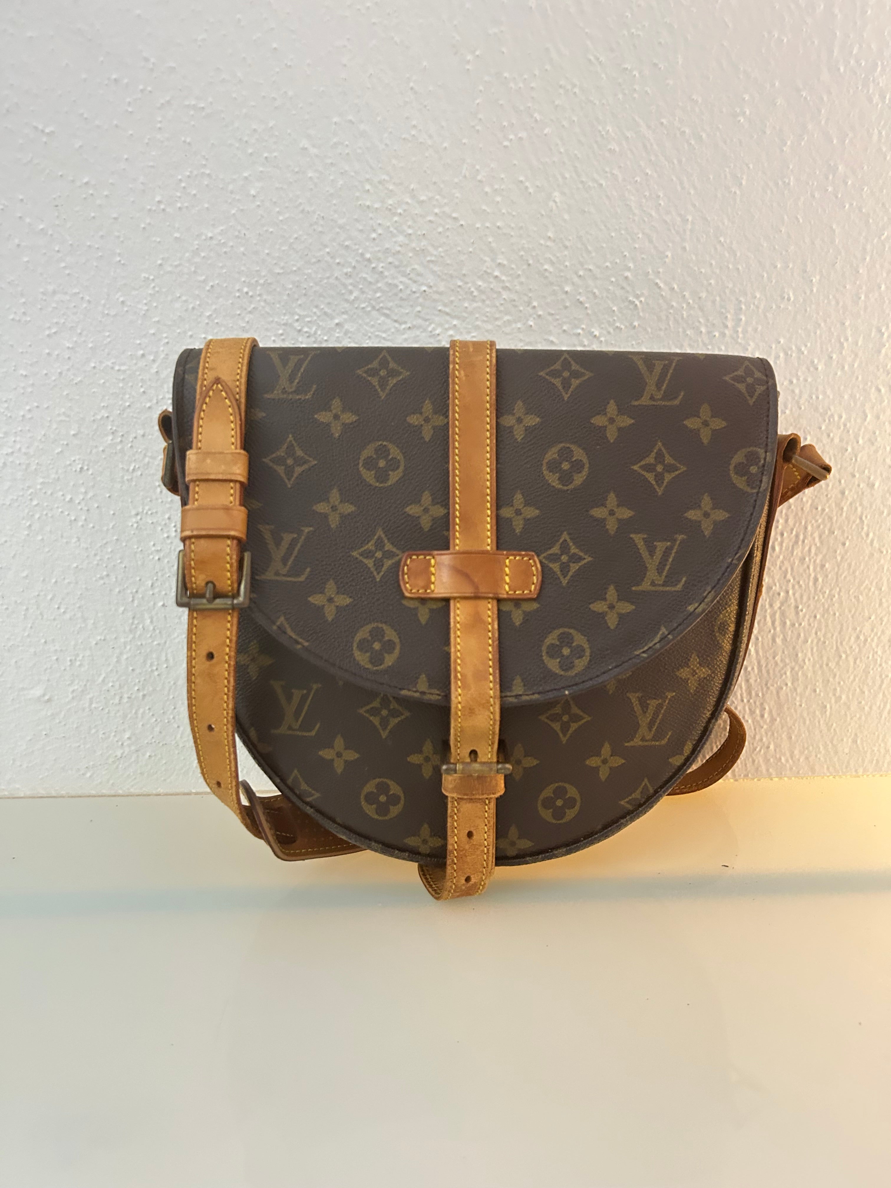 Louis Vuitton Chantilly