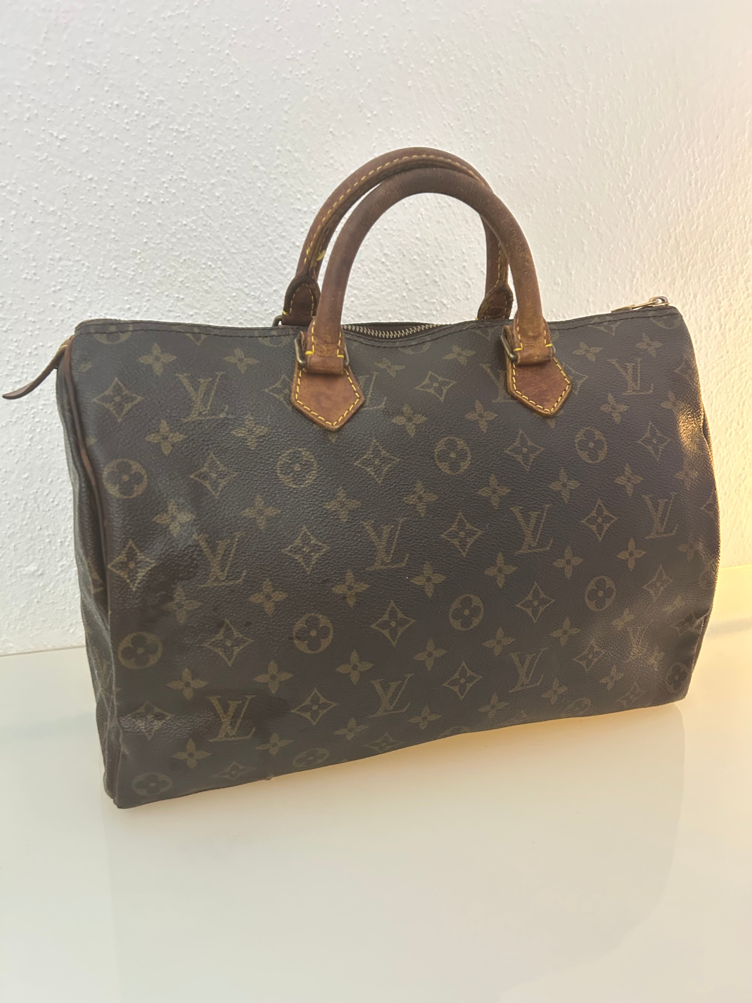 Louis Vuitton Speedy 40