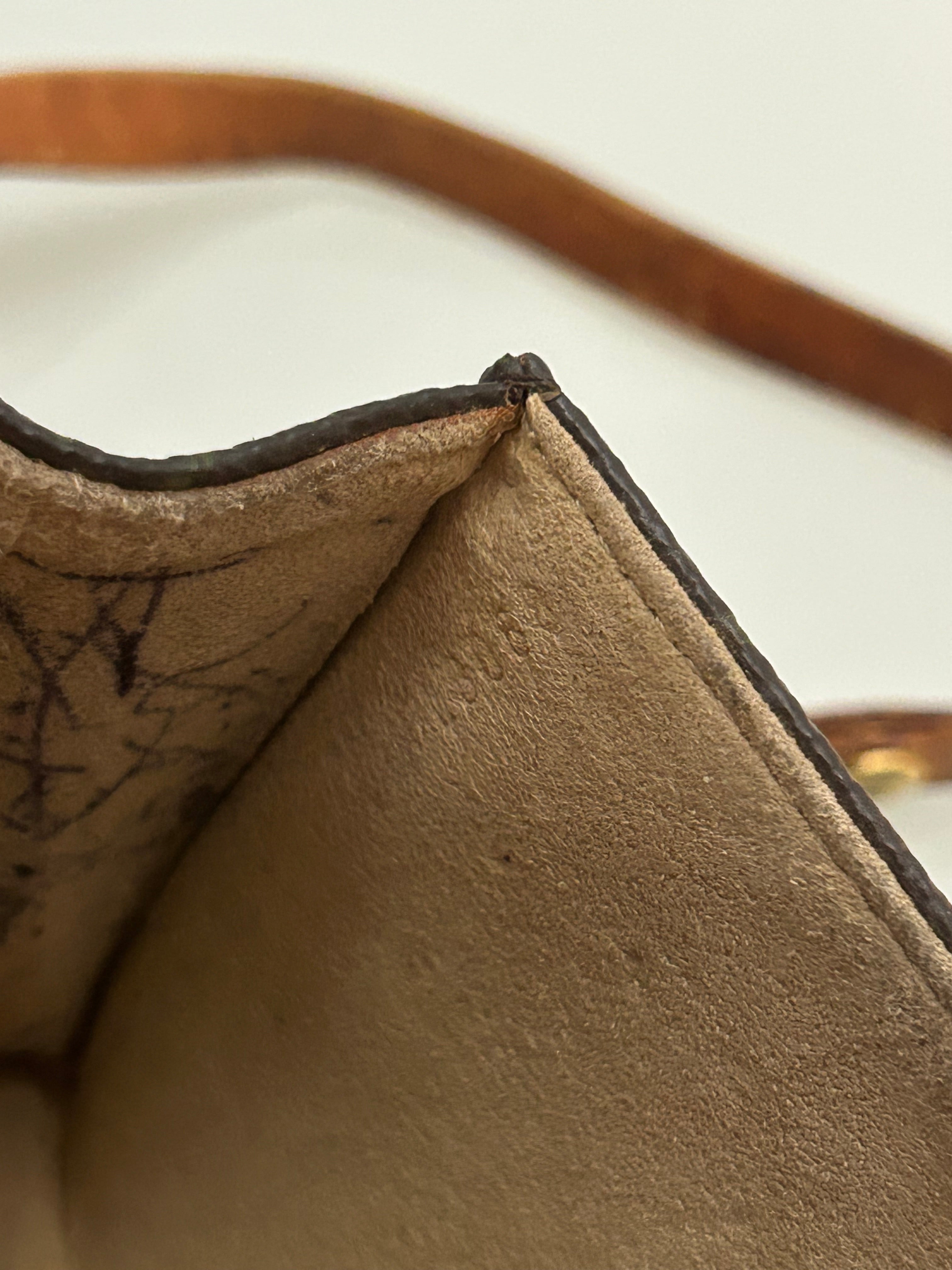 Louis Vuitton Florentine