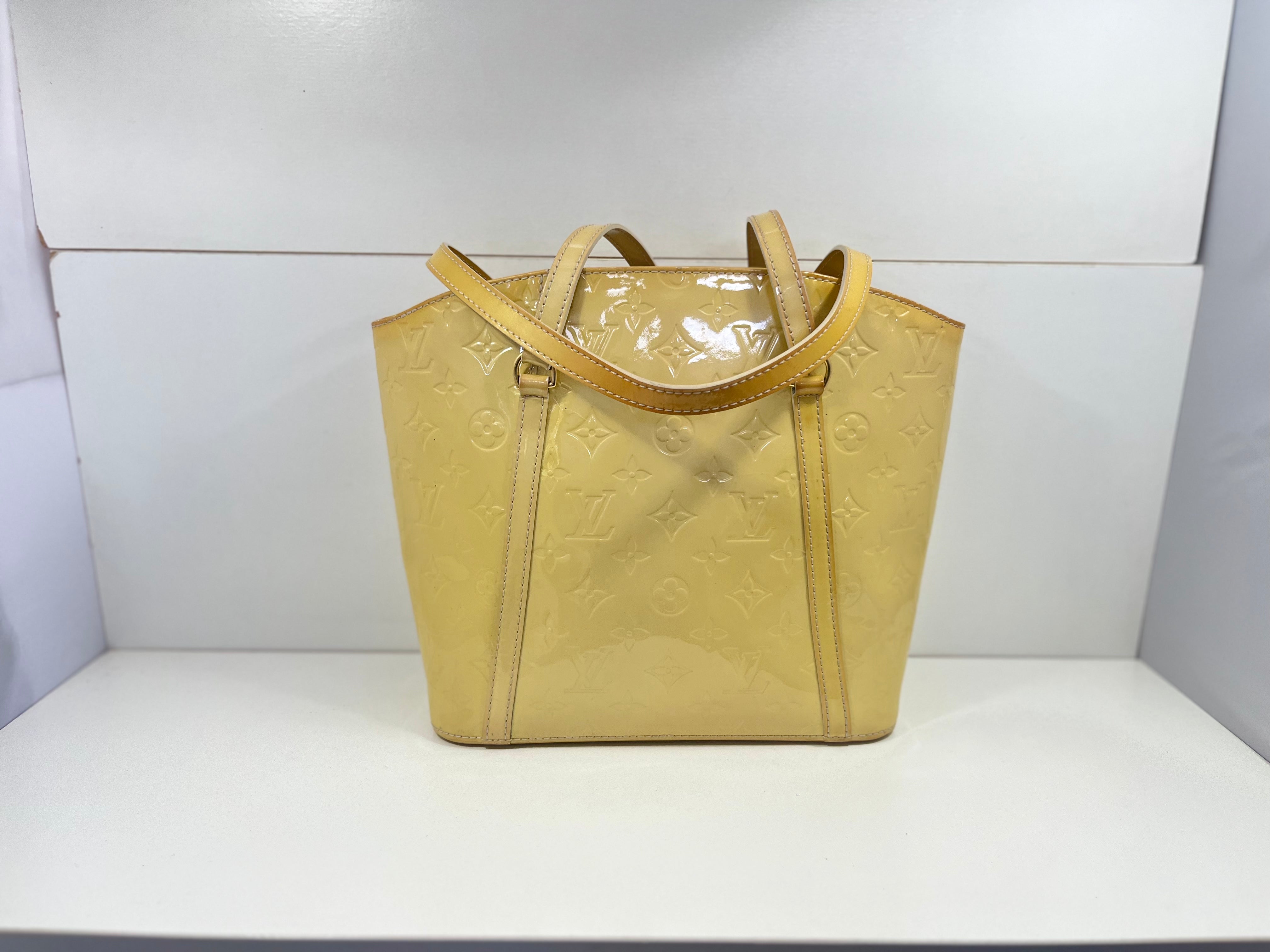 Louis Vuitton Vernis Bag