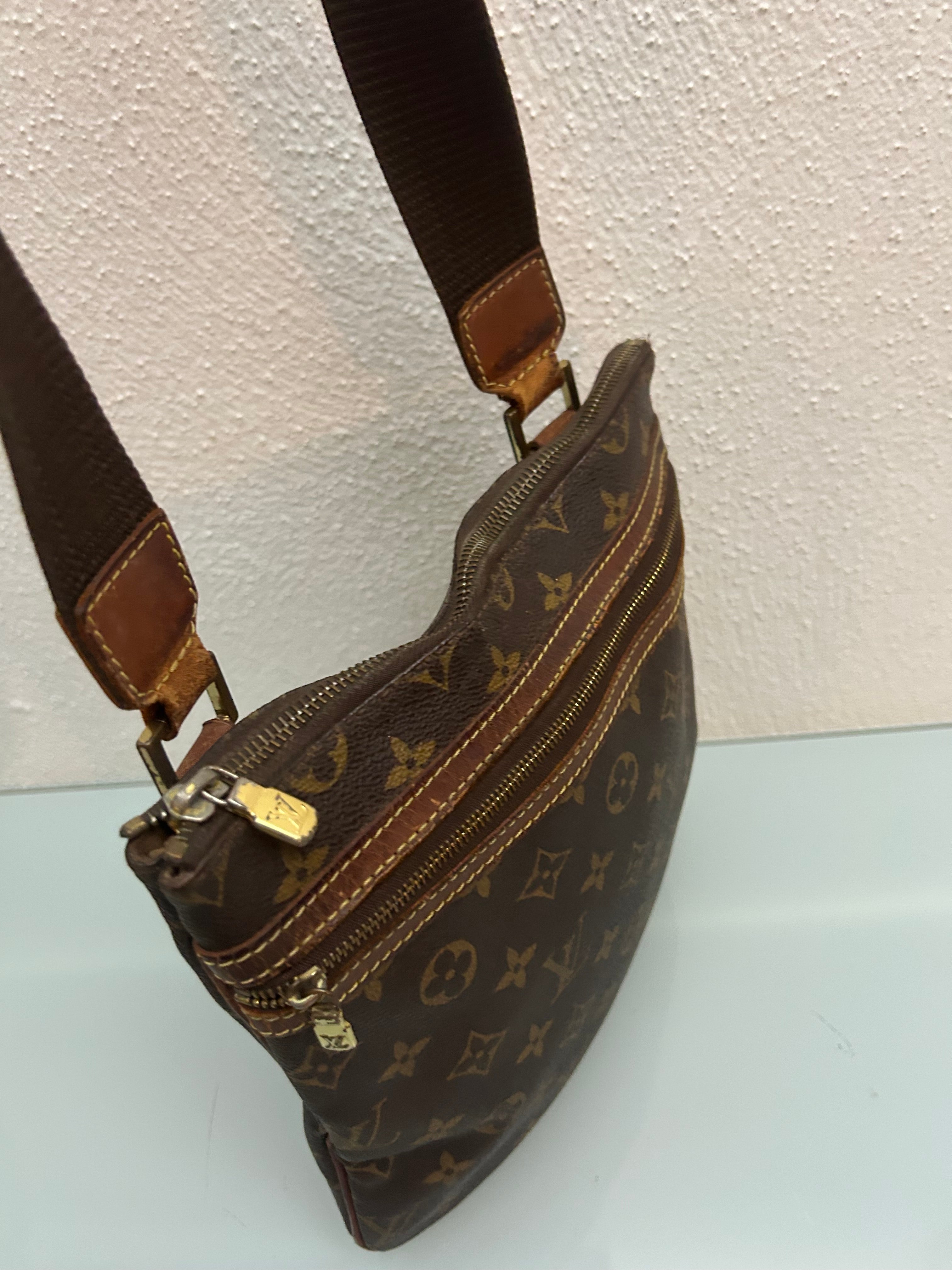 Louis Vuitton Crossbody