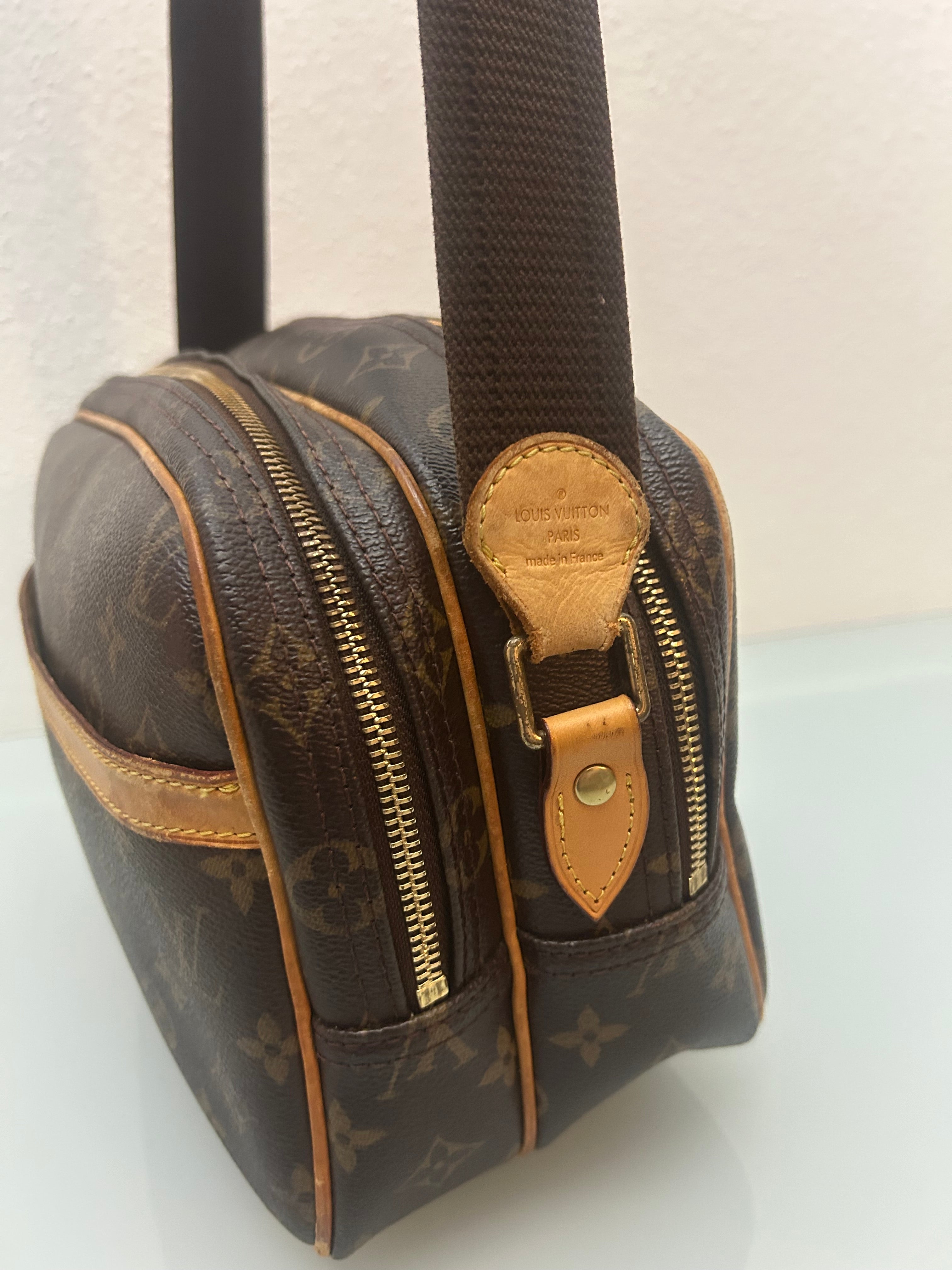 Louis Vuitton Reporter MM