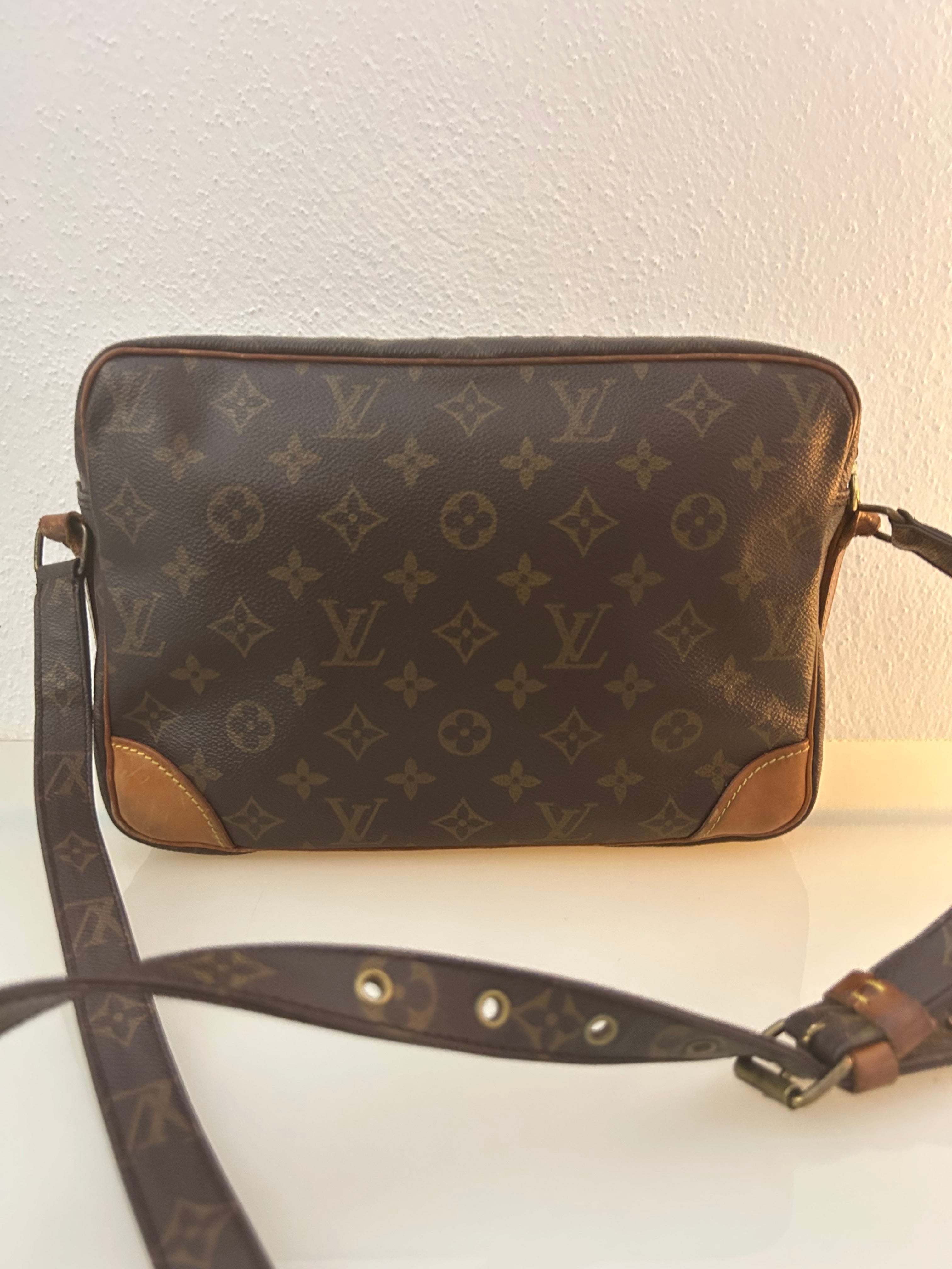 Louis Vuitton Nile