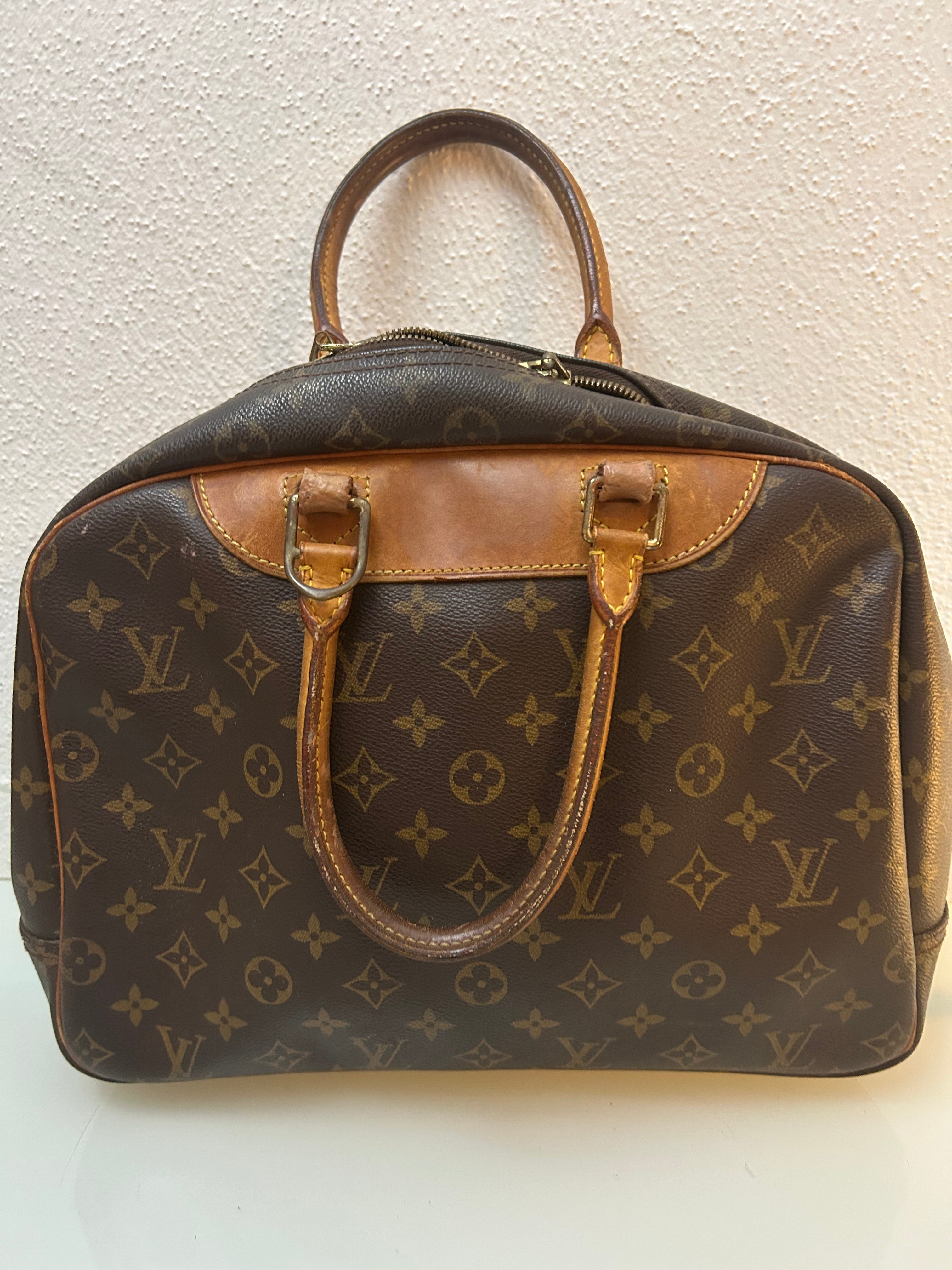 Louis Vuitton Deaudeville