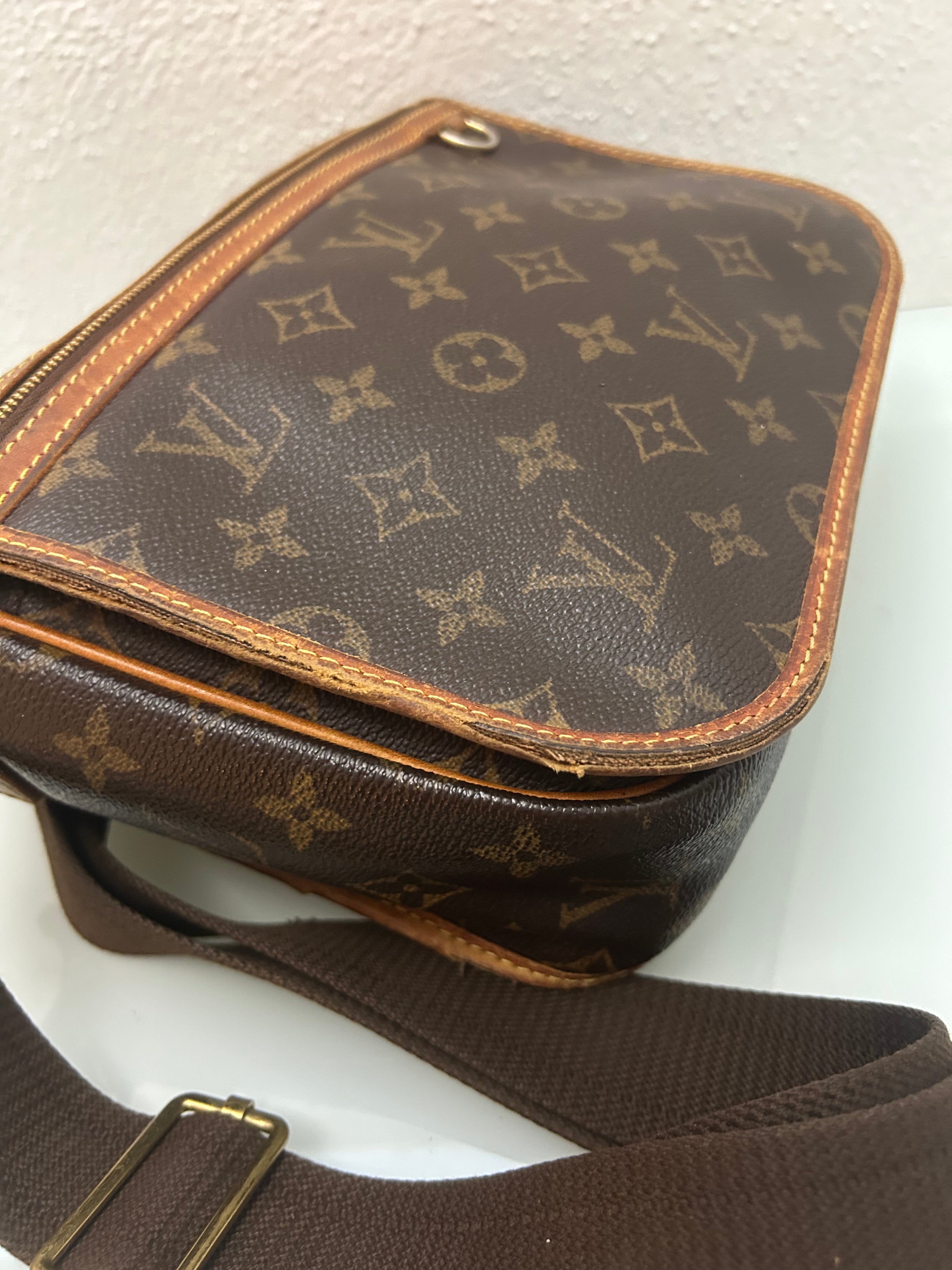 Louis Vuitton Bosphore