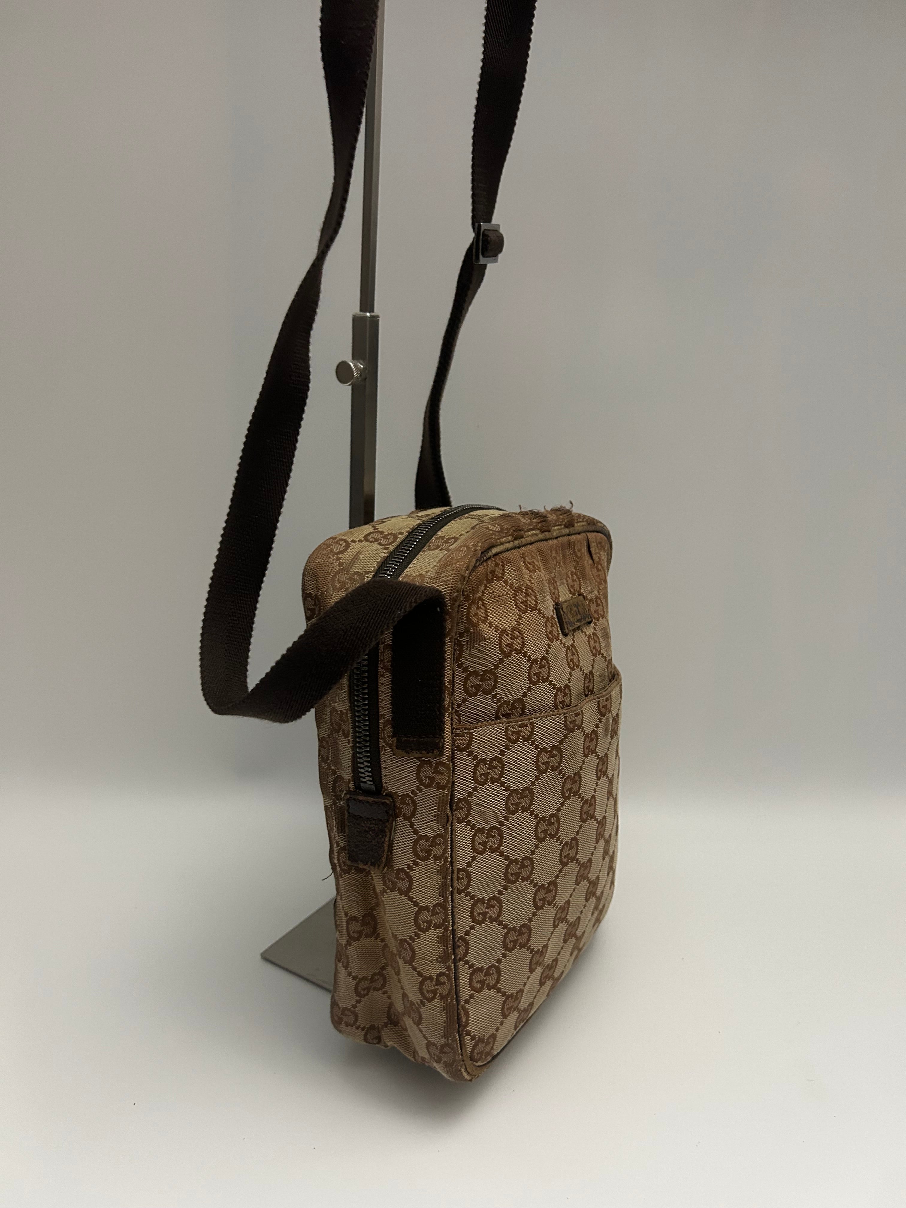 Gucci Messenger Bag
