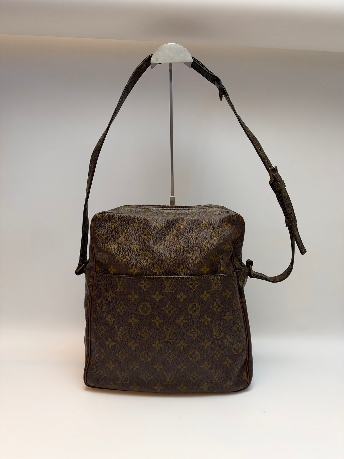 Louis Vuitton Marceau