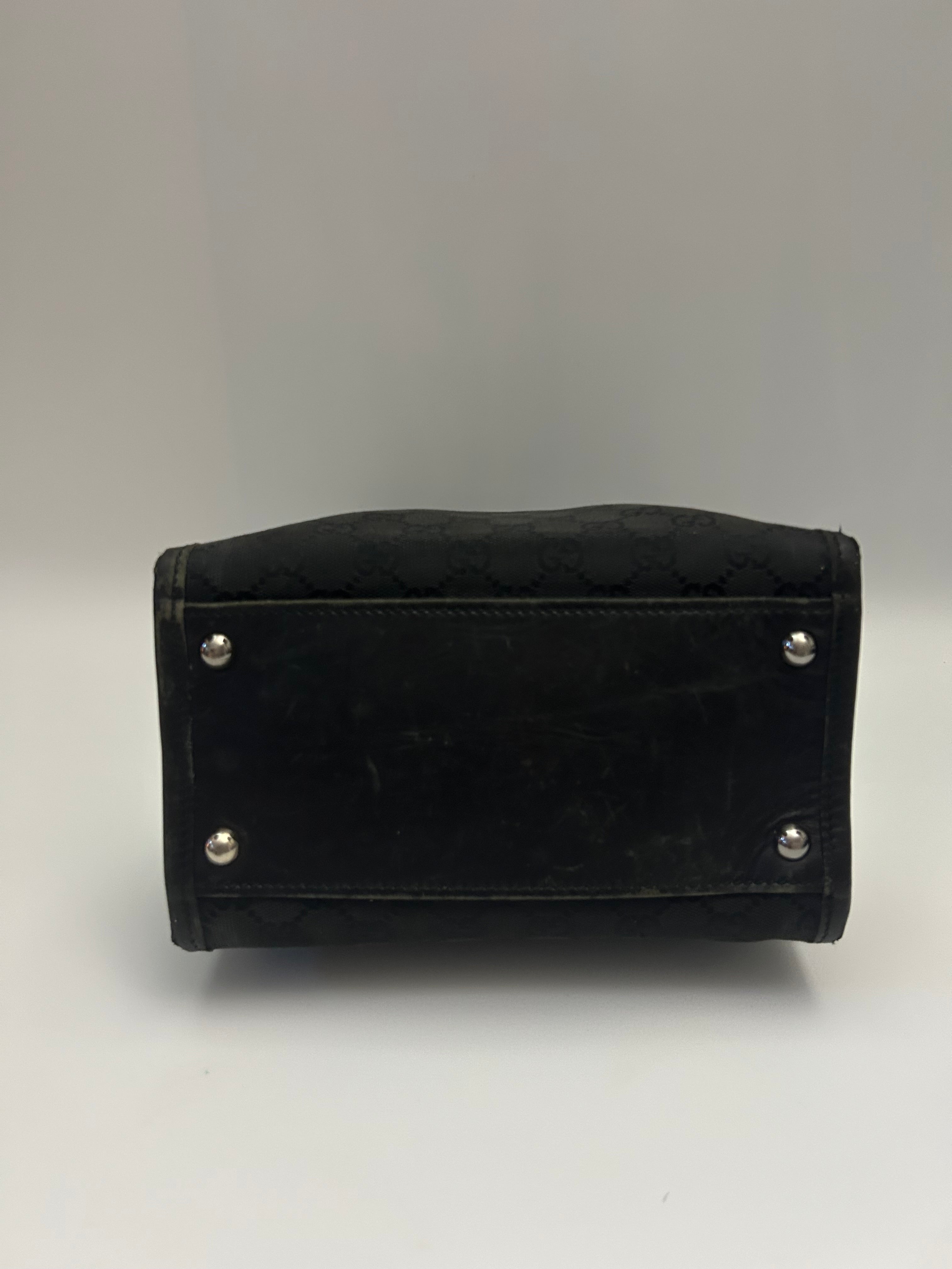 Gucci Shoulder Bag