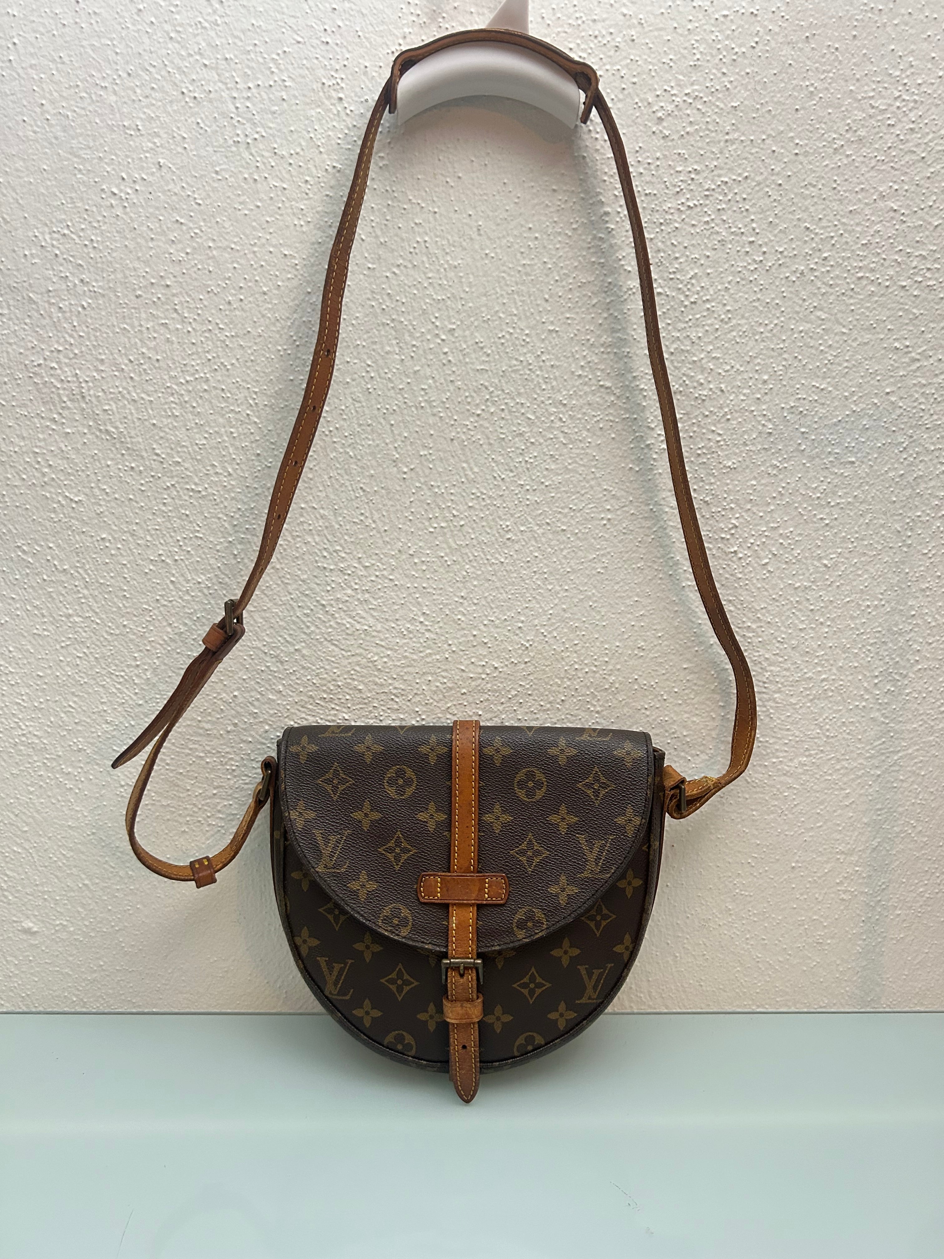 Louis Vuitton Chantilly