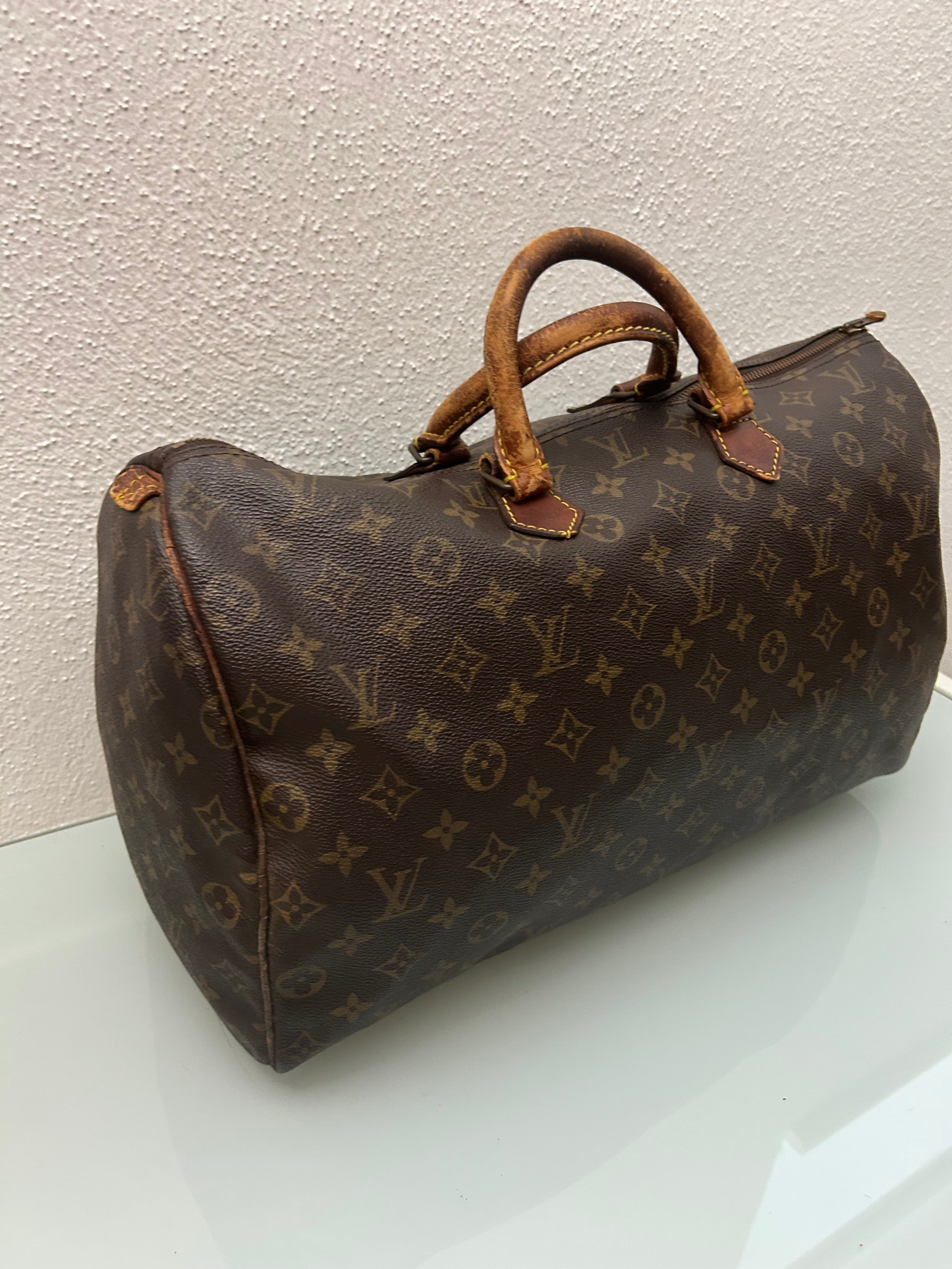 Louis Vuitton Speedy 40