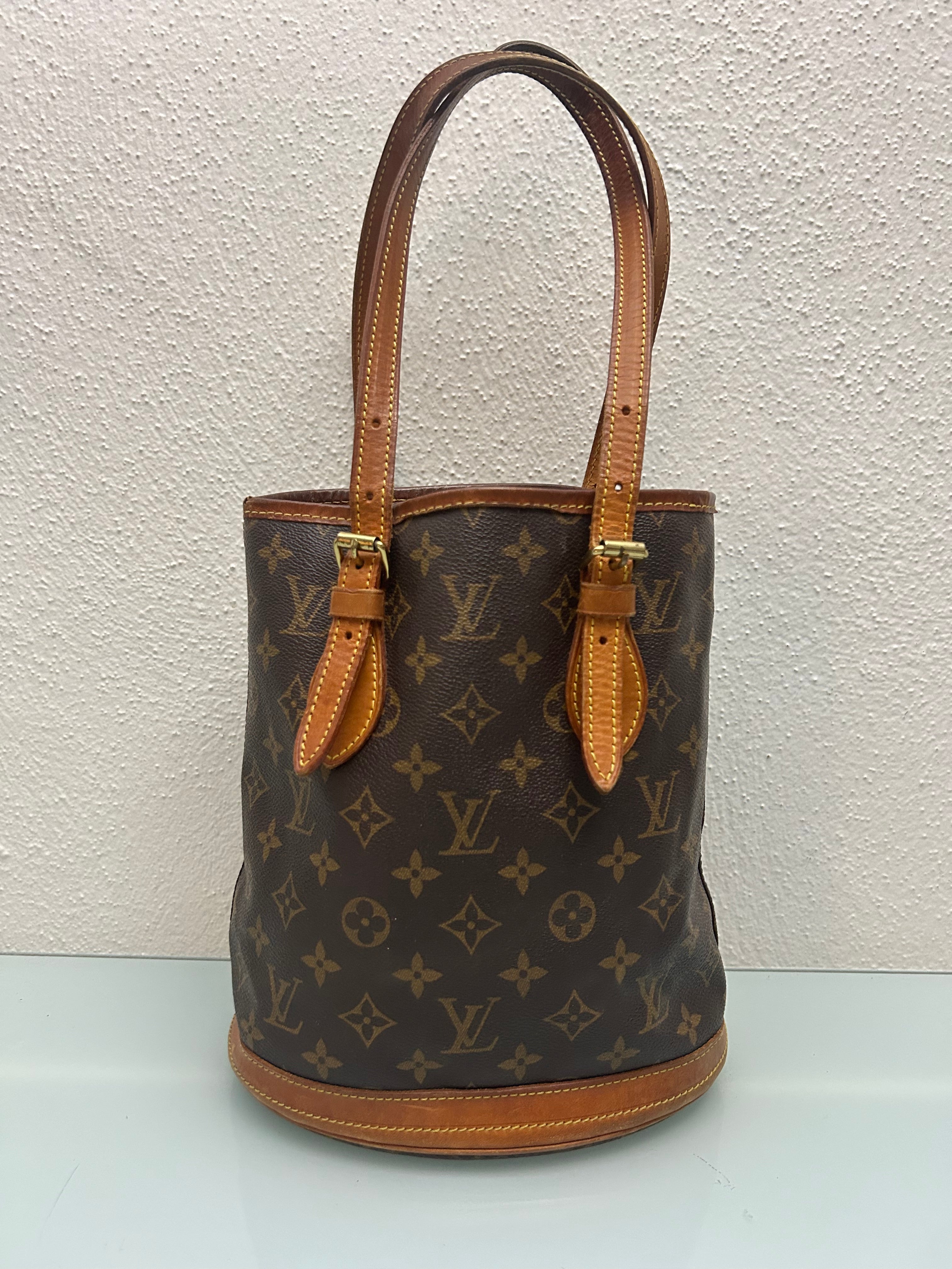 Louis Vuitton Marais Bucket