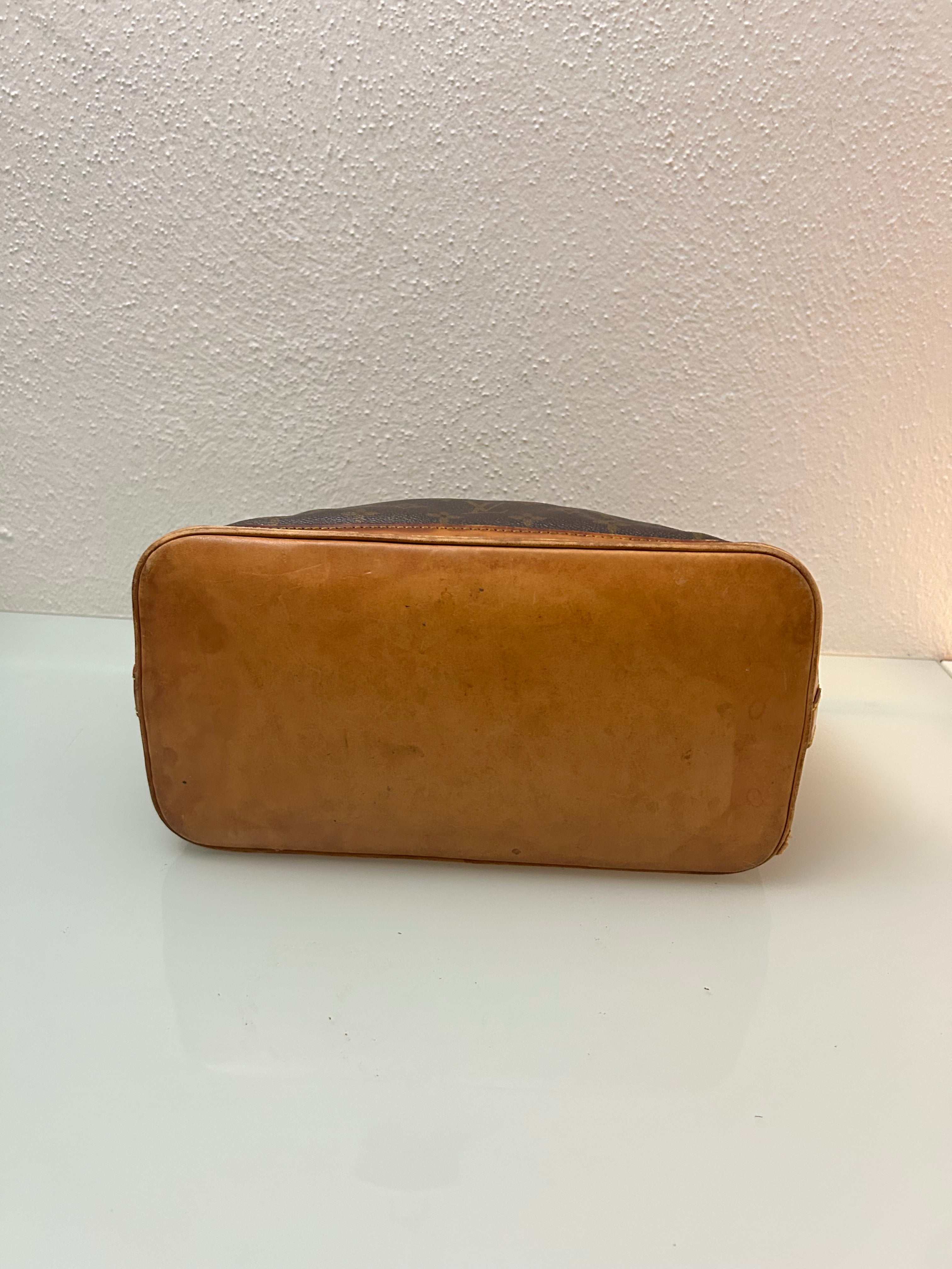 Louis Vuitton Alma
