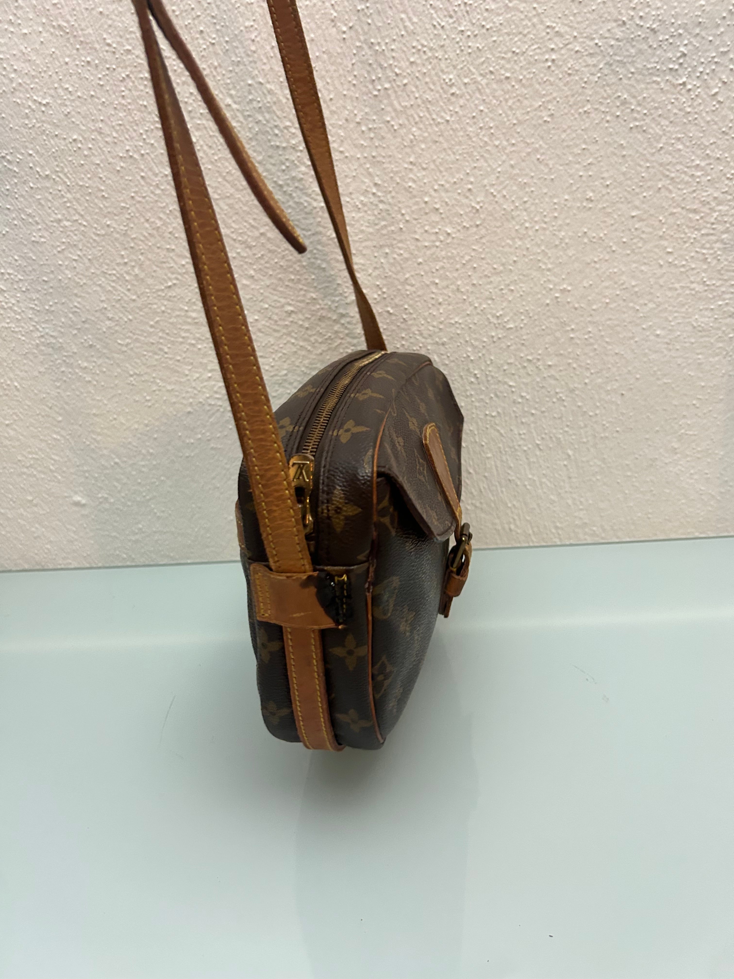 Louis Vuitton Jeune Fille