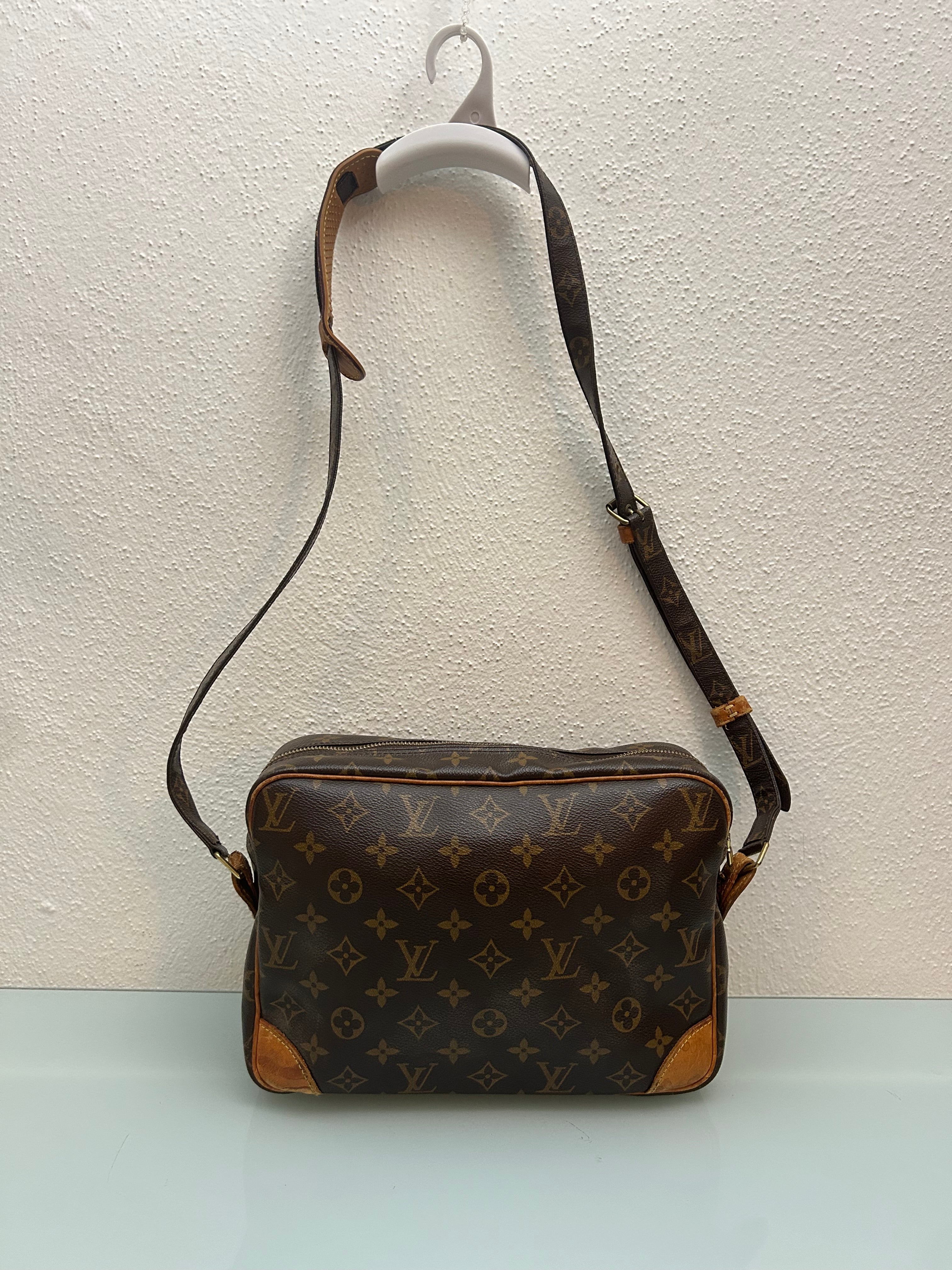 Louis Vuitton Nile